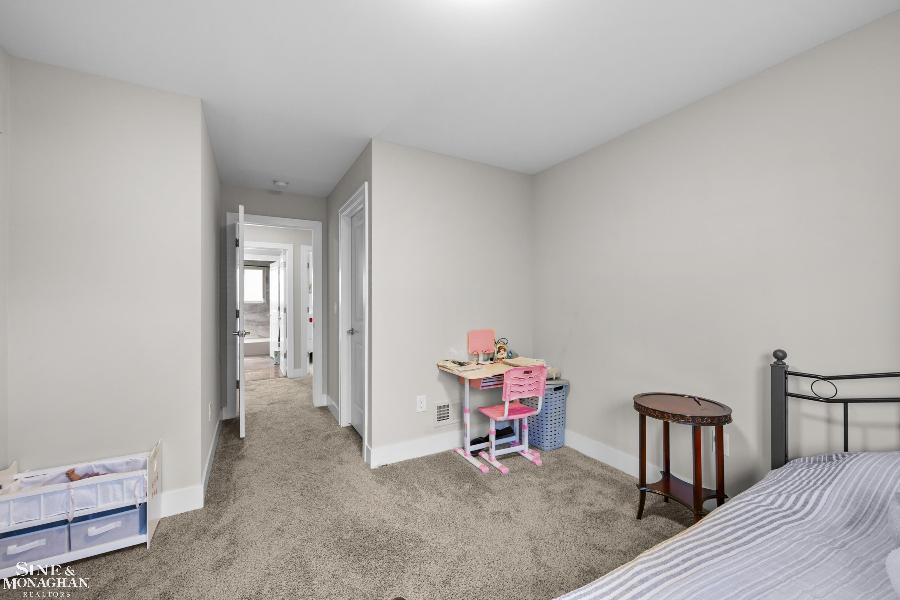 50490 Oakbrooke Drive, MI 48047 — Photo 25