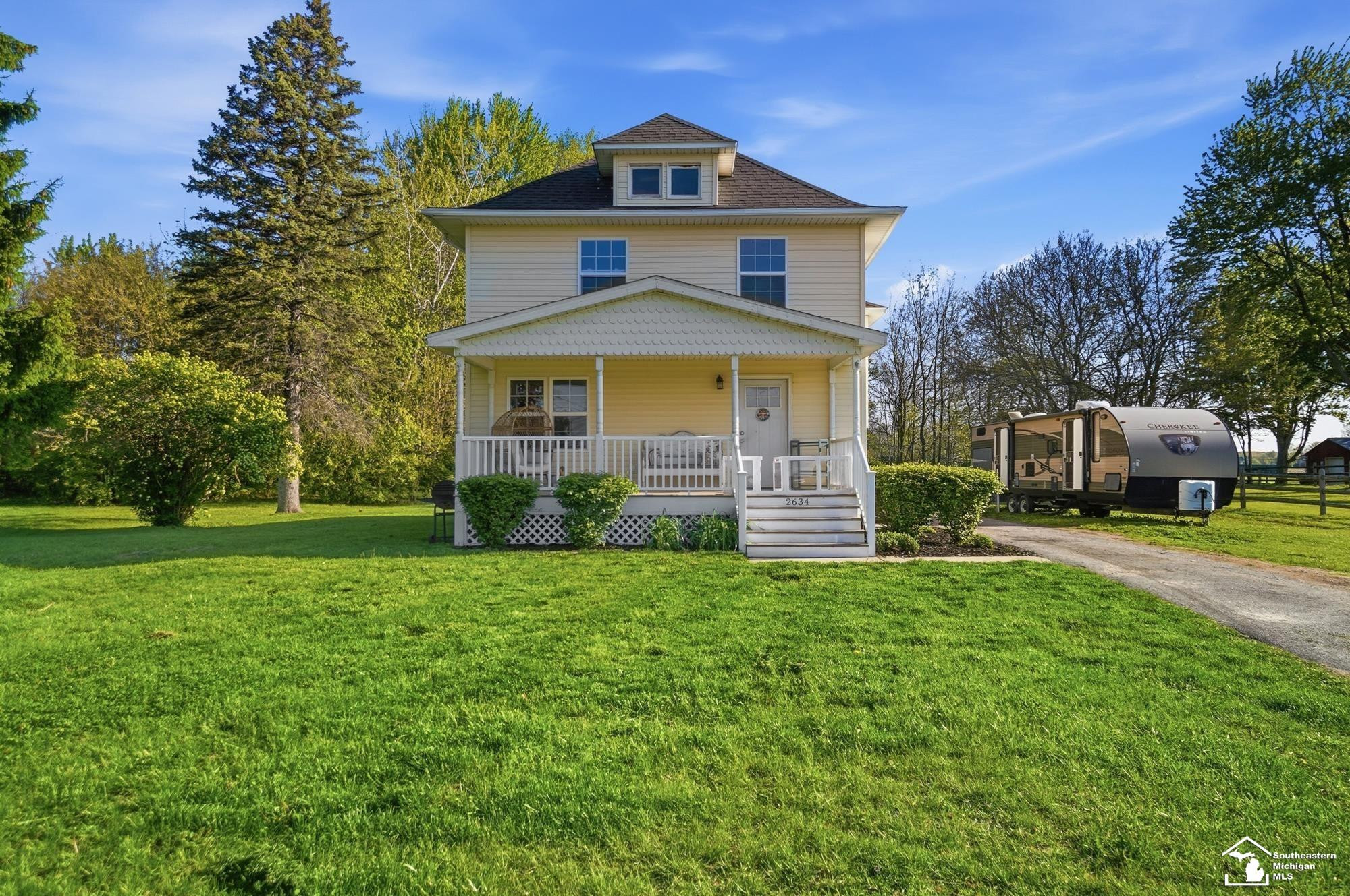 2634 Stewart Road, Monroe, MI 48162 — front exterior