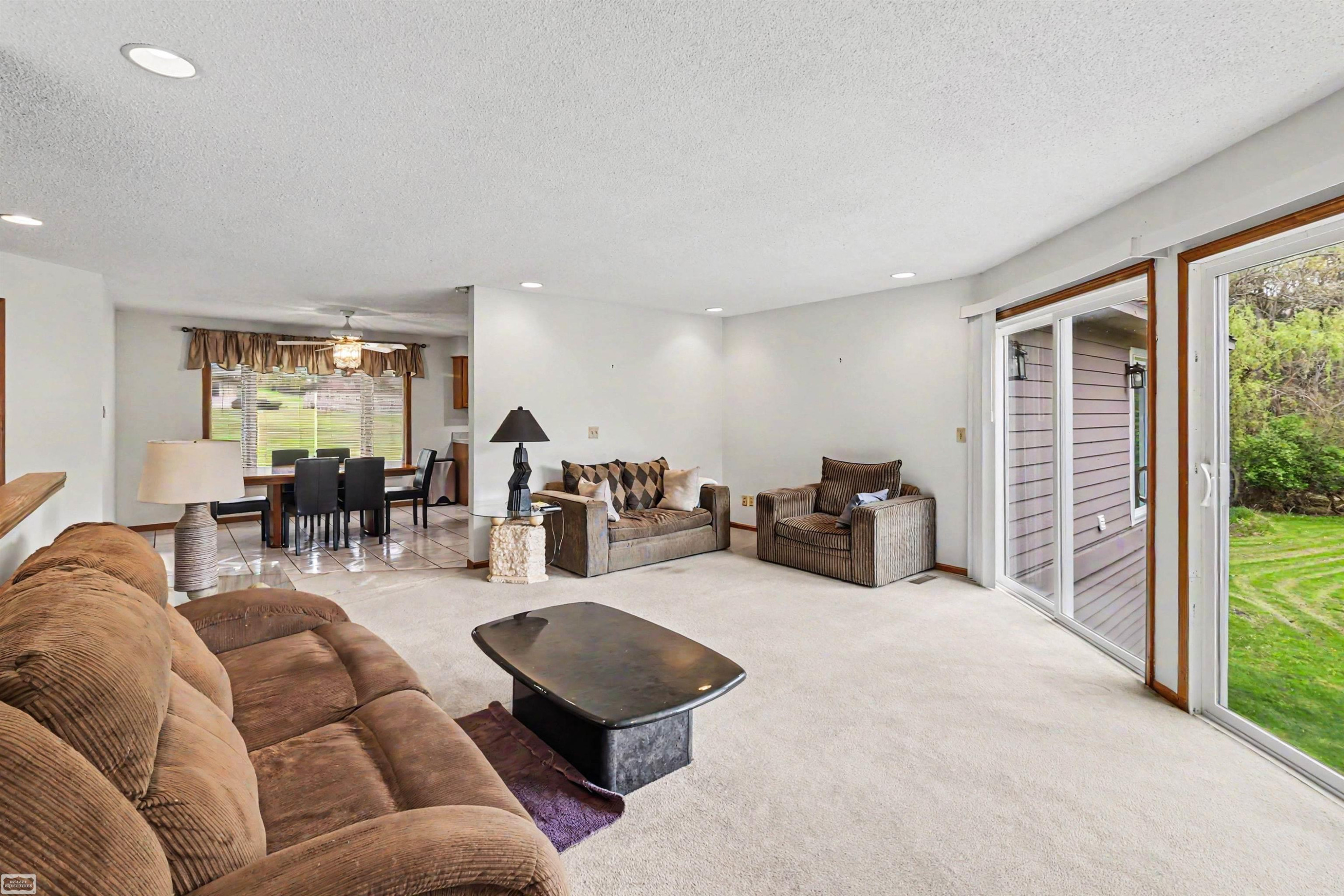 8978 Hidden Lake Drive, Howell, MI 48855 — Photo 7