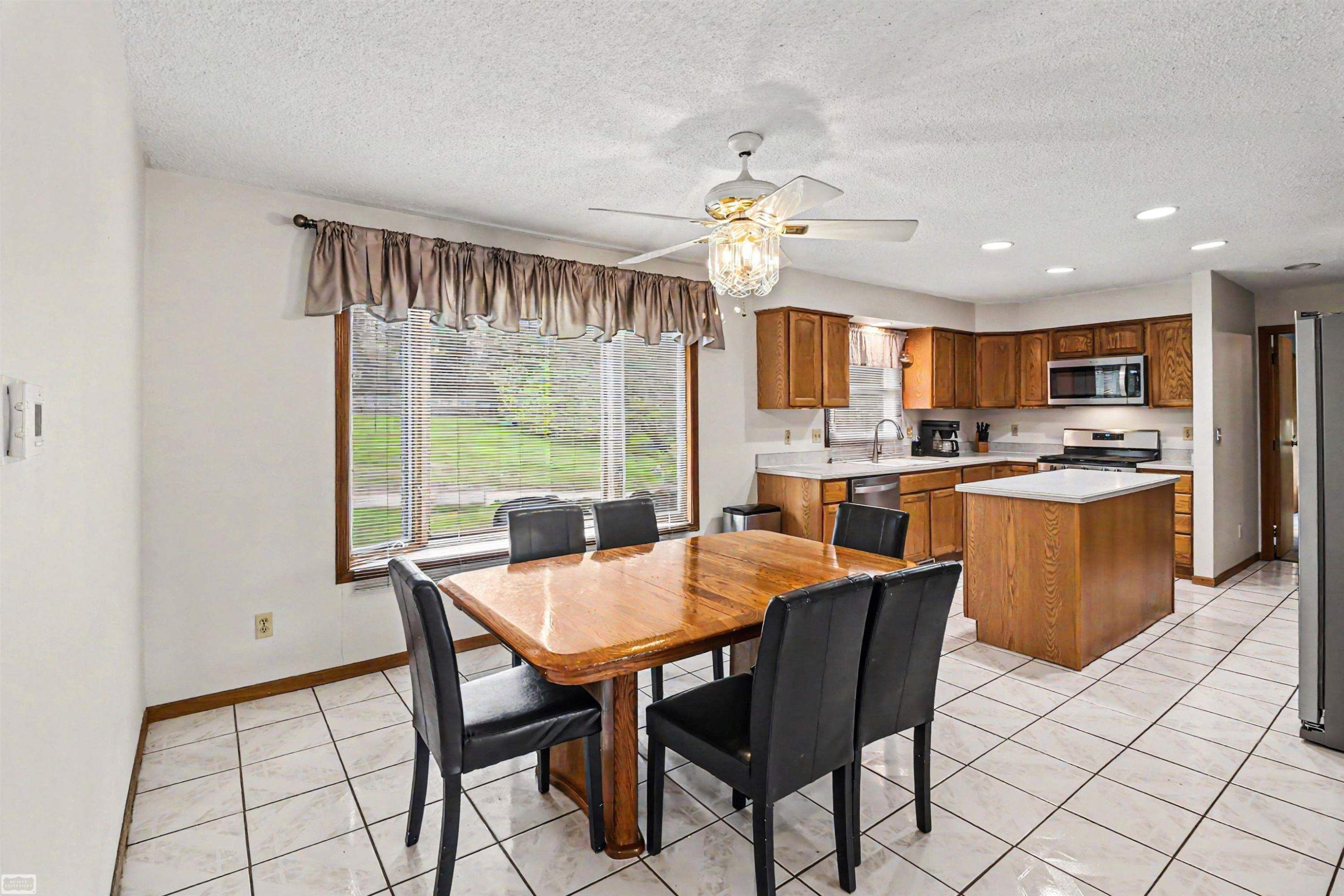 8978 Hidden Lake Drive, Howell, MI 48855 — Photo 9