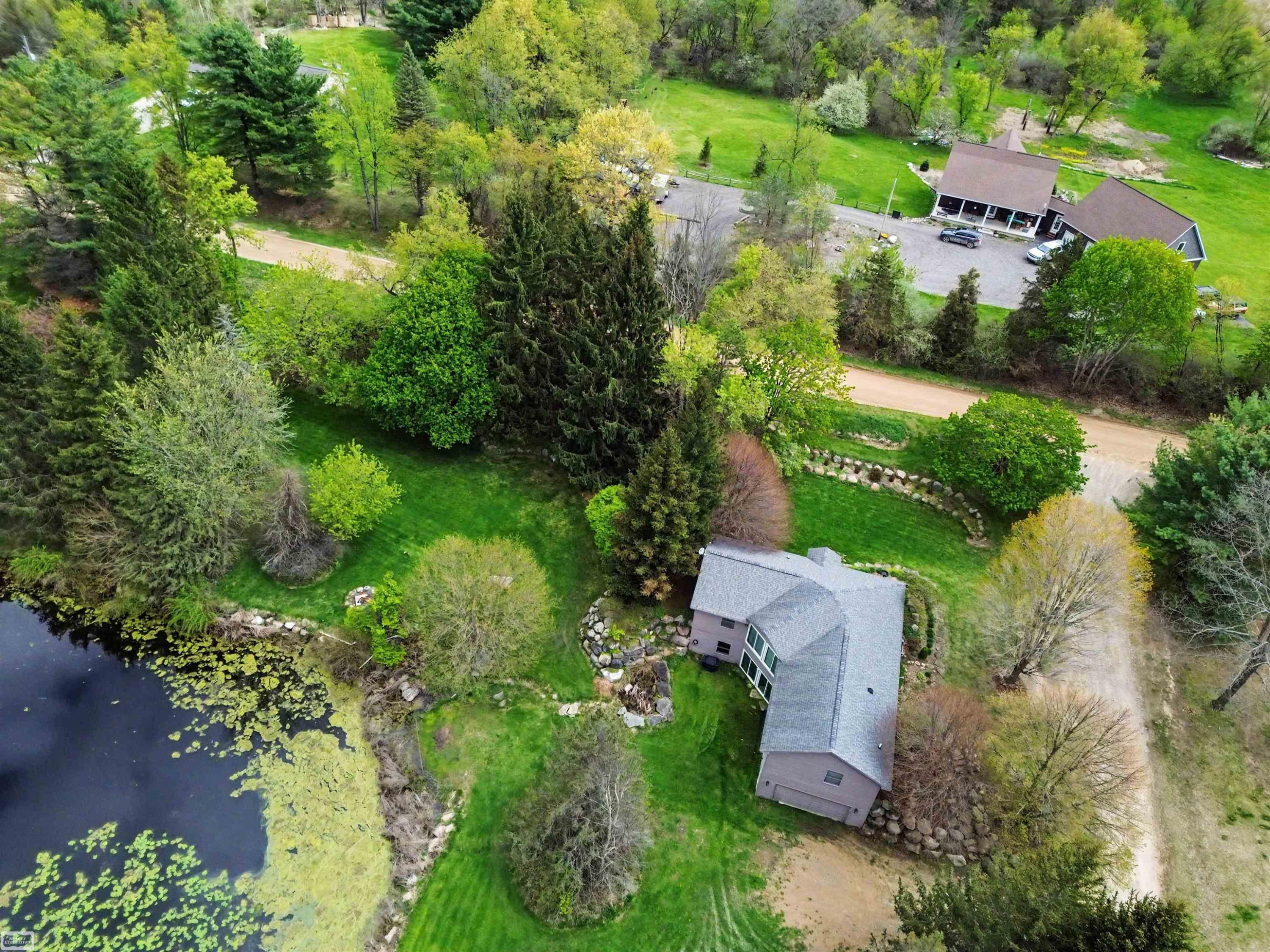 8978 Hidden Lake Drive, Howell, MI 48855 — Photo 30
