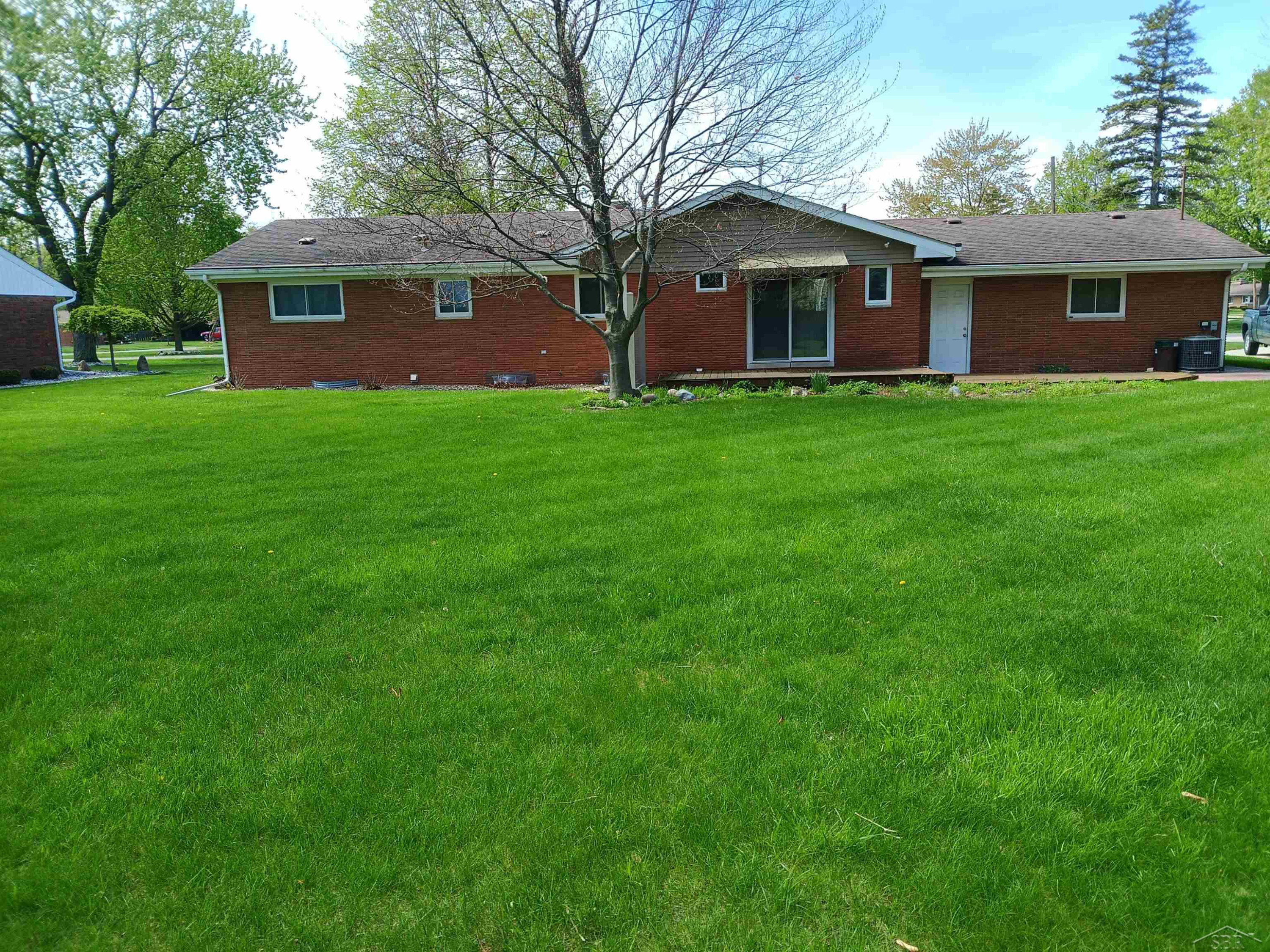 3170 Sherwood Street, Saginaw, MI 48603 — Photo 2
