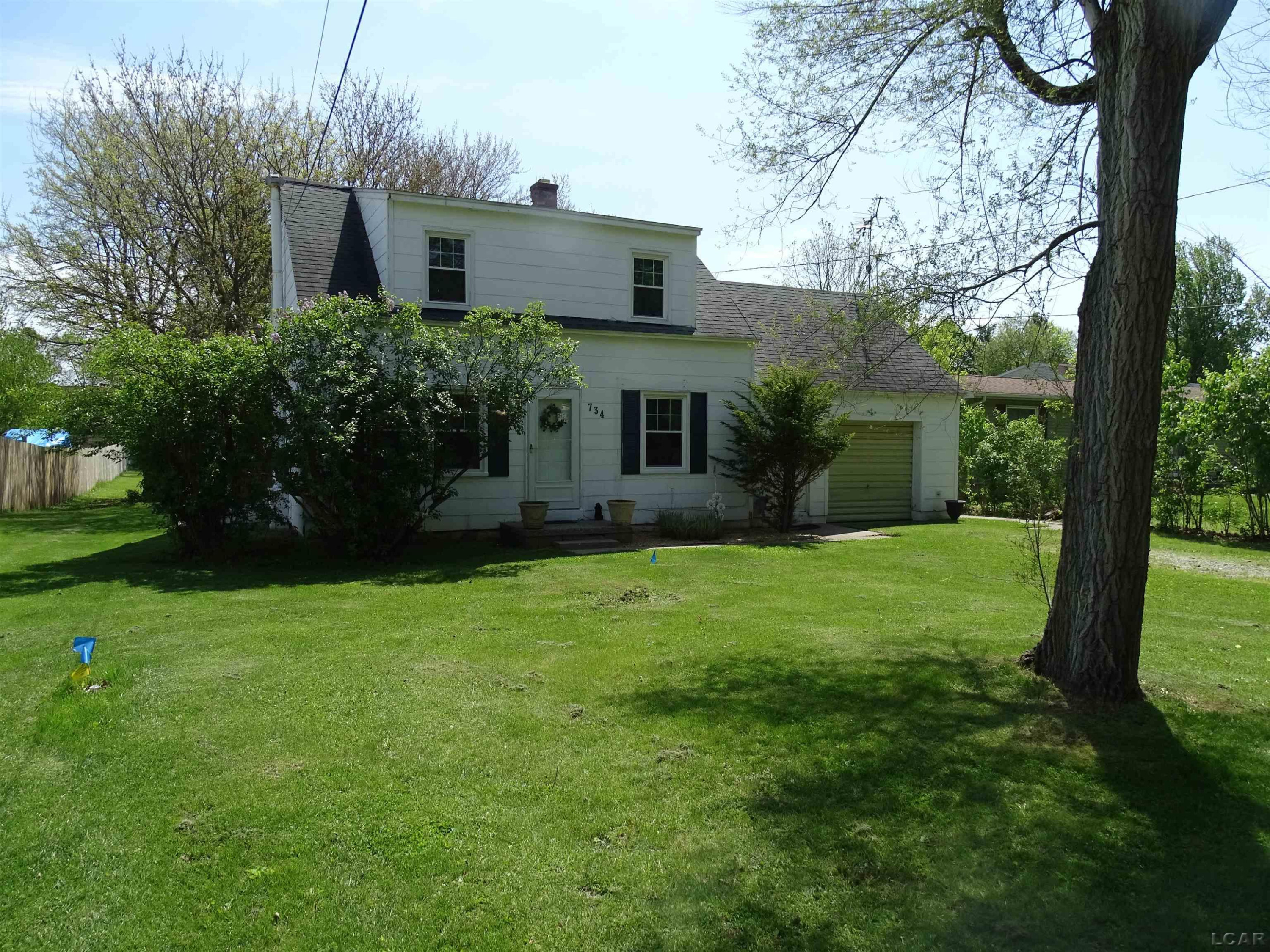 734 S Union Street, Tecumseh, MI 49286 — Photo 2