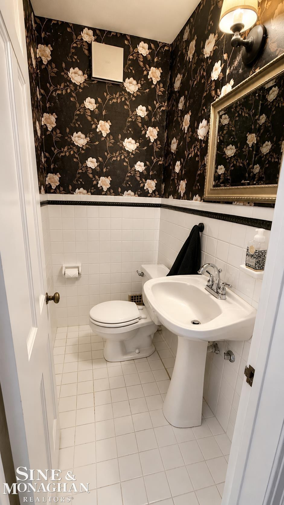 1043 Whittier Road, Grosse Pointe Park, MI 48230 — Photo 10