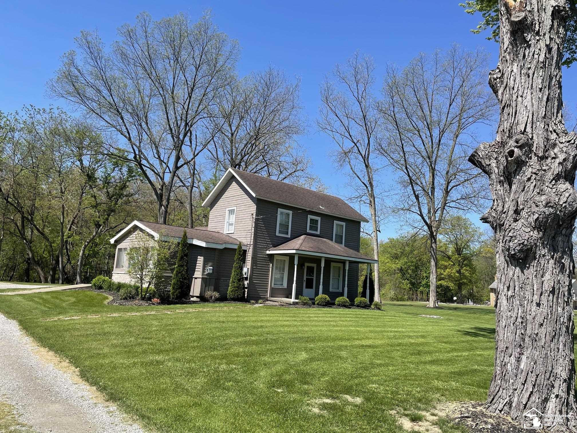7815 Summerfield Road, Lambertville, MI 48144 — Photo 2