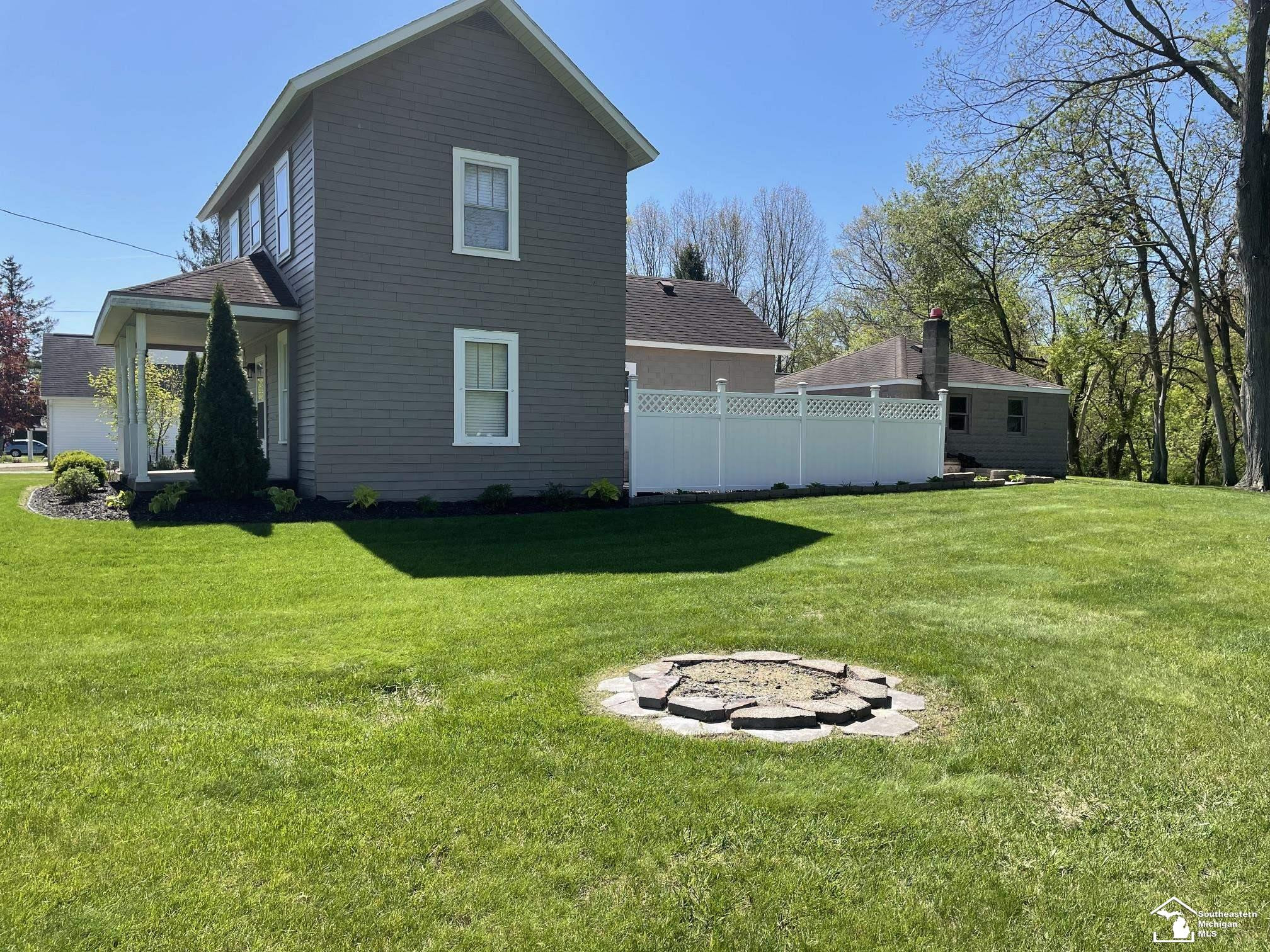 7815 Summerfield Road, Lambertville, MI 48144 — Photo 6