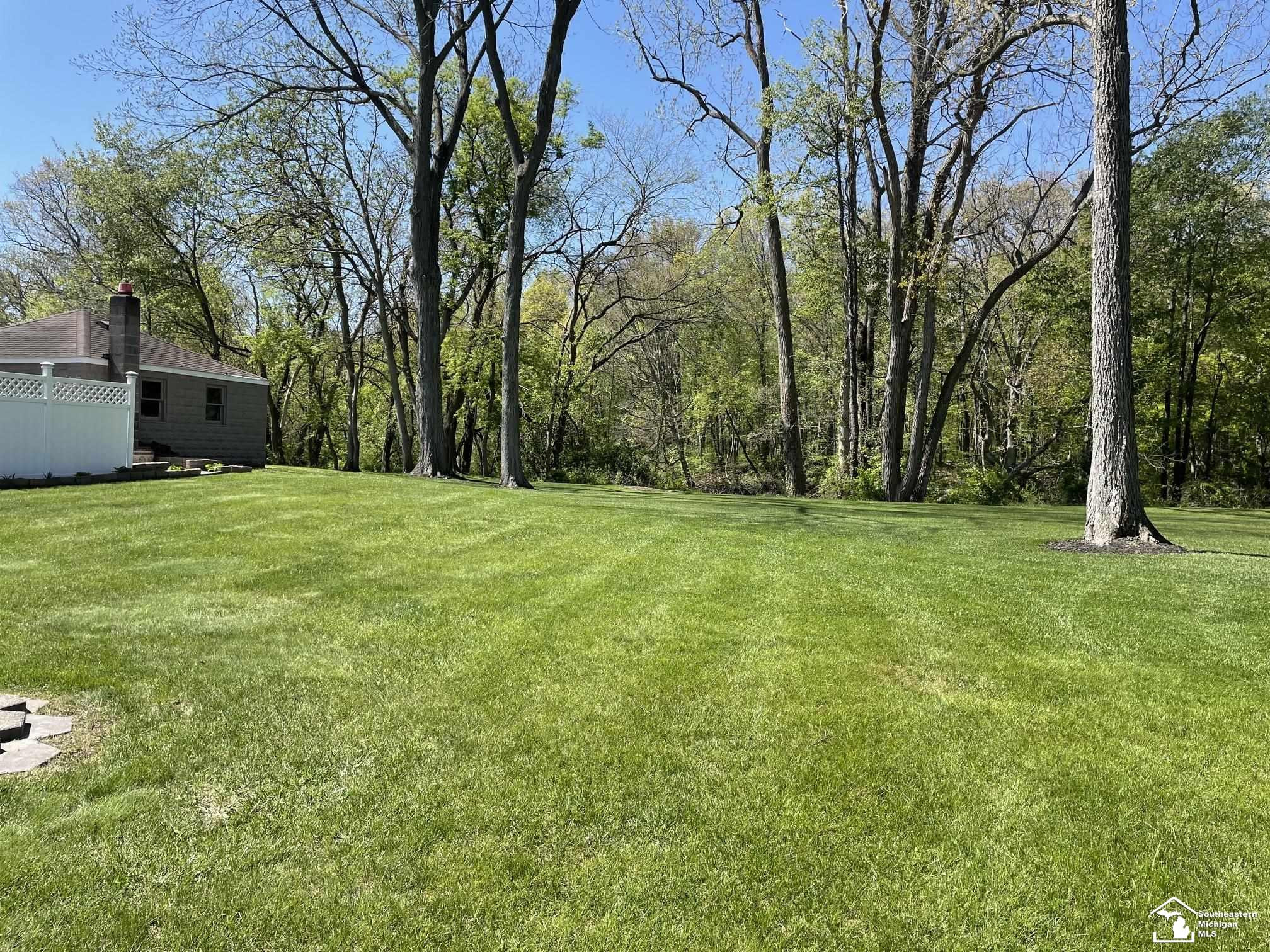 7815 Summerfield Road, Lambertville, MI 48144 — Photo 10