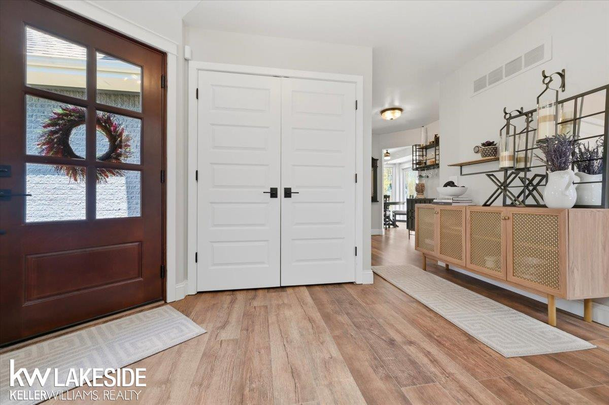 61030 Miriam Drive, Washington, MI — Photo 3