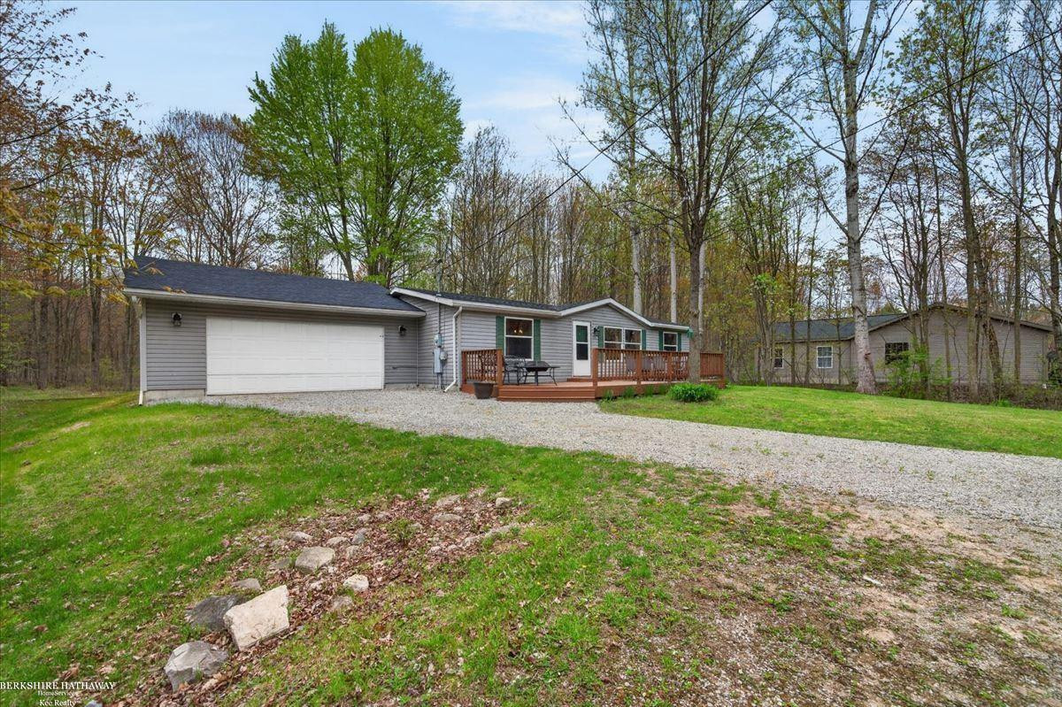 4808 N Water Road, Sanford, MI 48657 — Photo 10