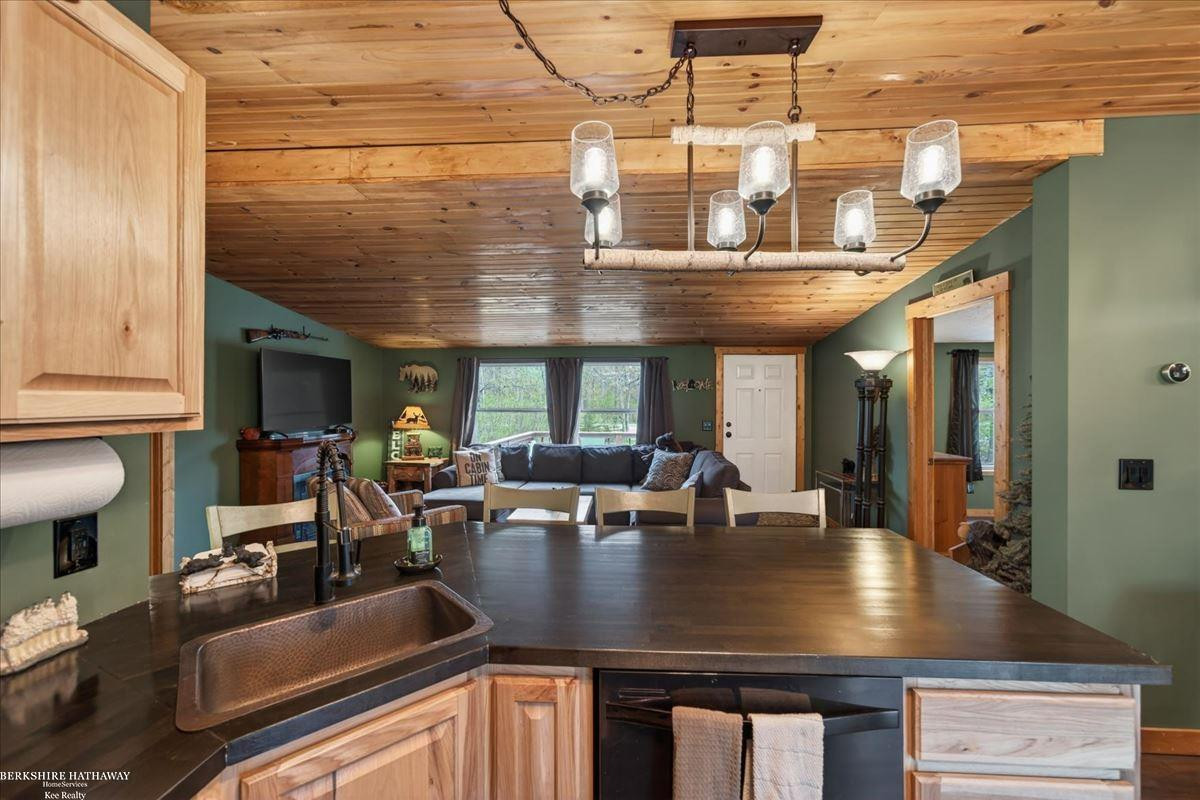 4808 N Water Road, Sanford, MI 48657 — Photo 16