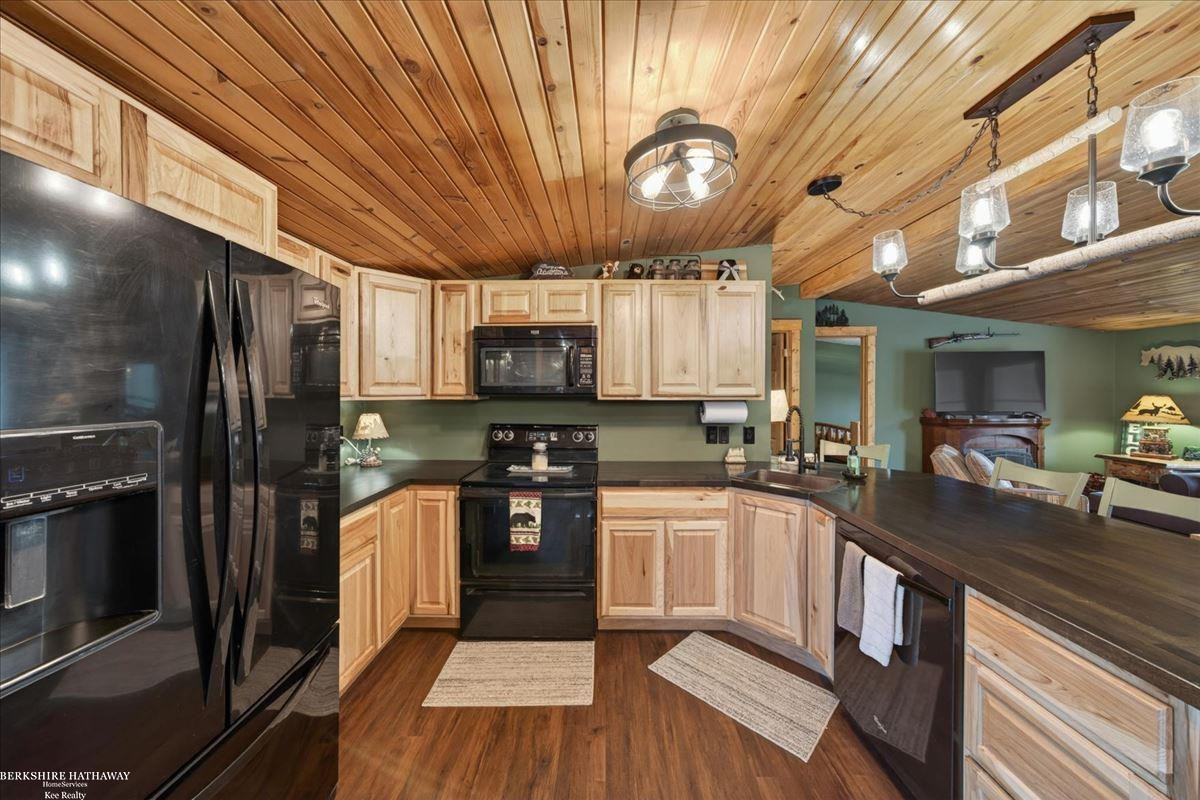 4808 N Water Road, Sanford, MI 48657 — Photo 19