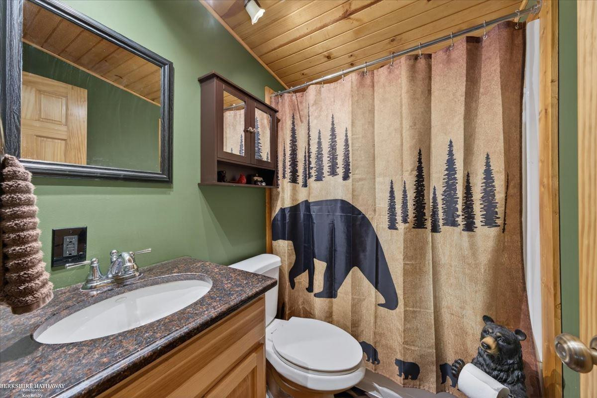 4808 N Water Road, Sanford, MI 48657 — Photo 26