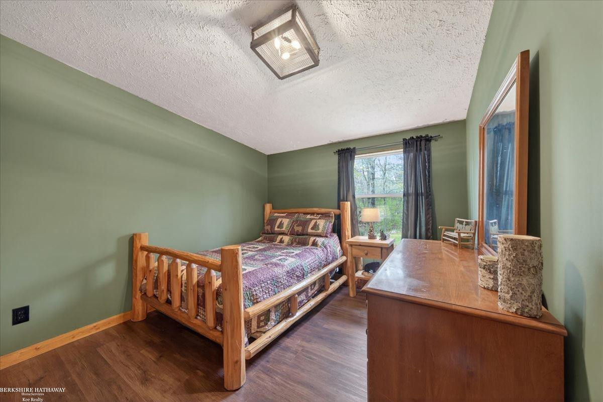 4808 N Water Road, Sanford, MI 48657 — Photo 27