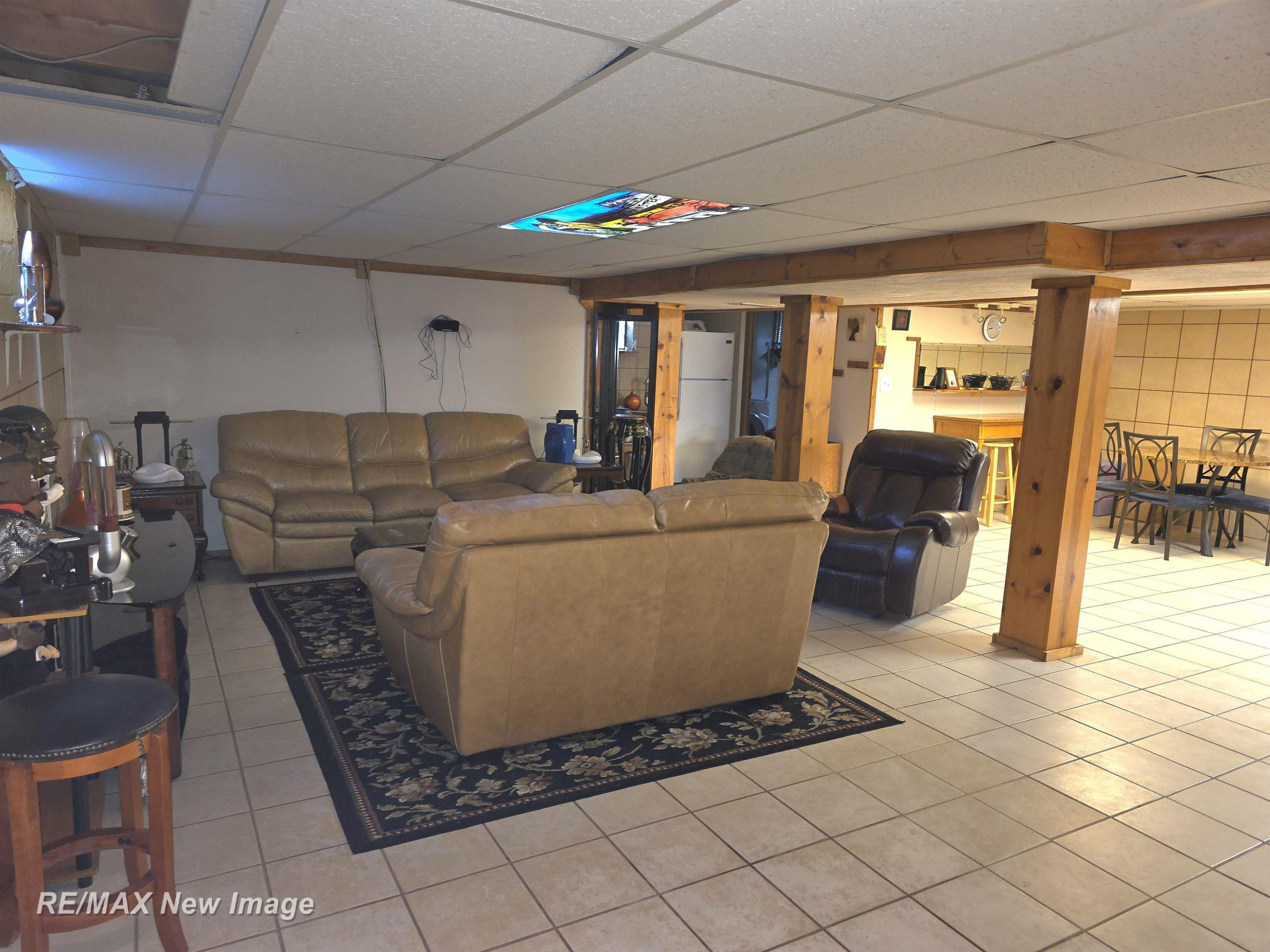 77 Elmview Court, Saginaw, MI 48602 — Photo 31