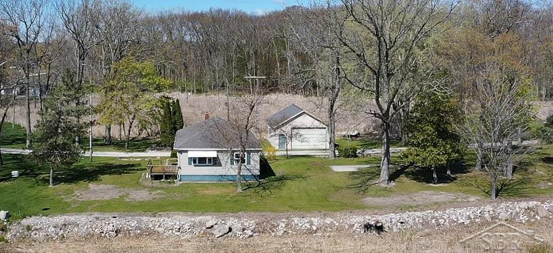 2788 N Saginaw Bay Shore Drive, Pinconning, MI 48650 — Photo 3