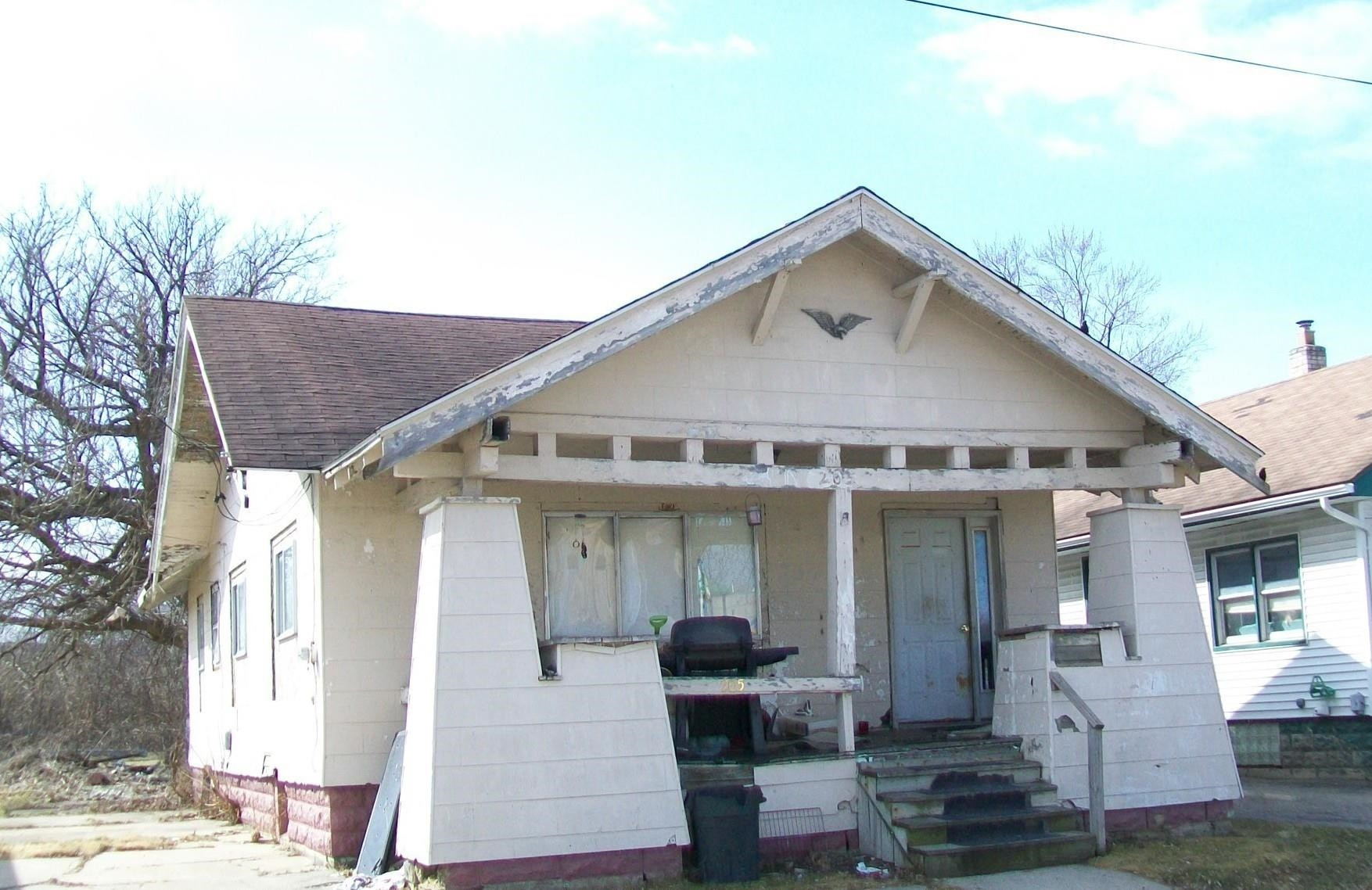 205 W Eddington Avenue, Flint, MI 48503
