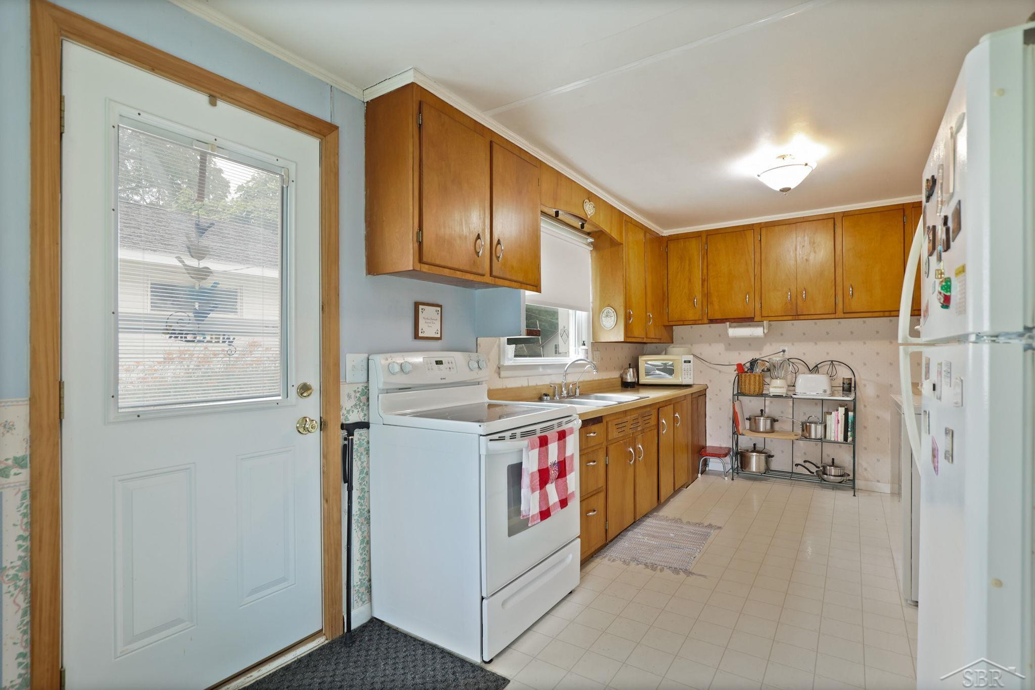 6190 Fulton Street, MI 48744 — Photo 6