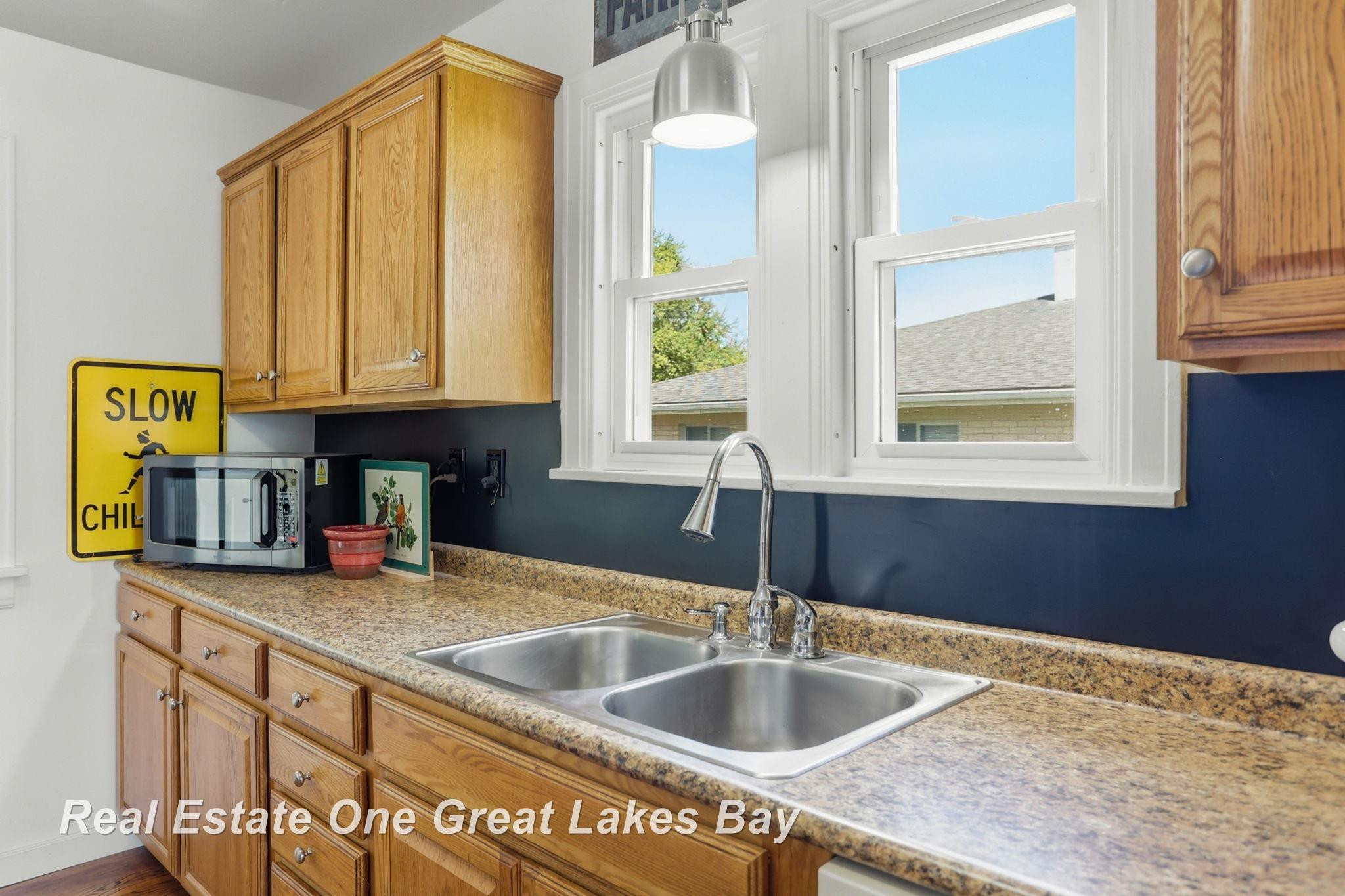 1835 Hemmeter Road, Saginaw, MI 48638 — Photo 17