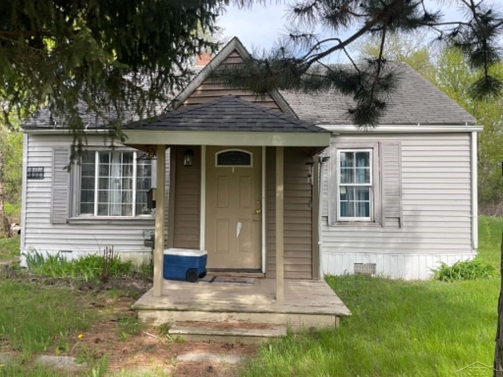 2712 Collingwood Street, Saginaw, MI 48601 — front exterior