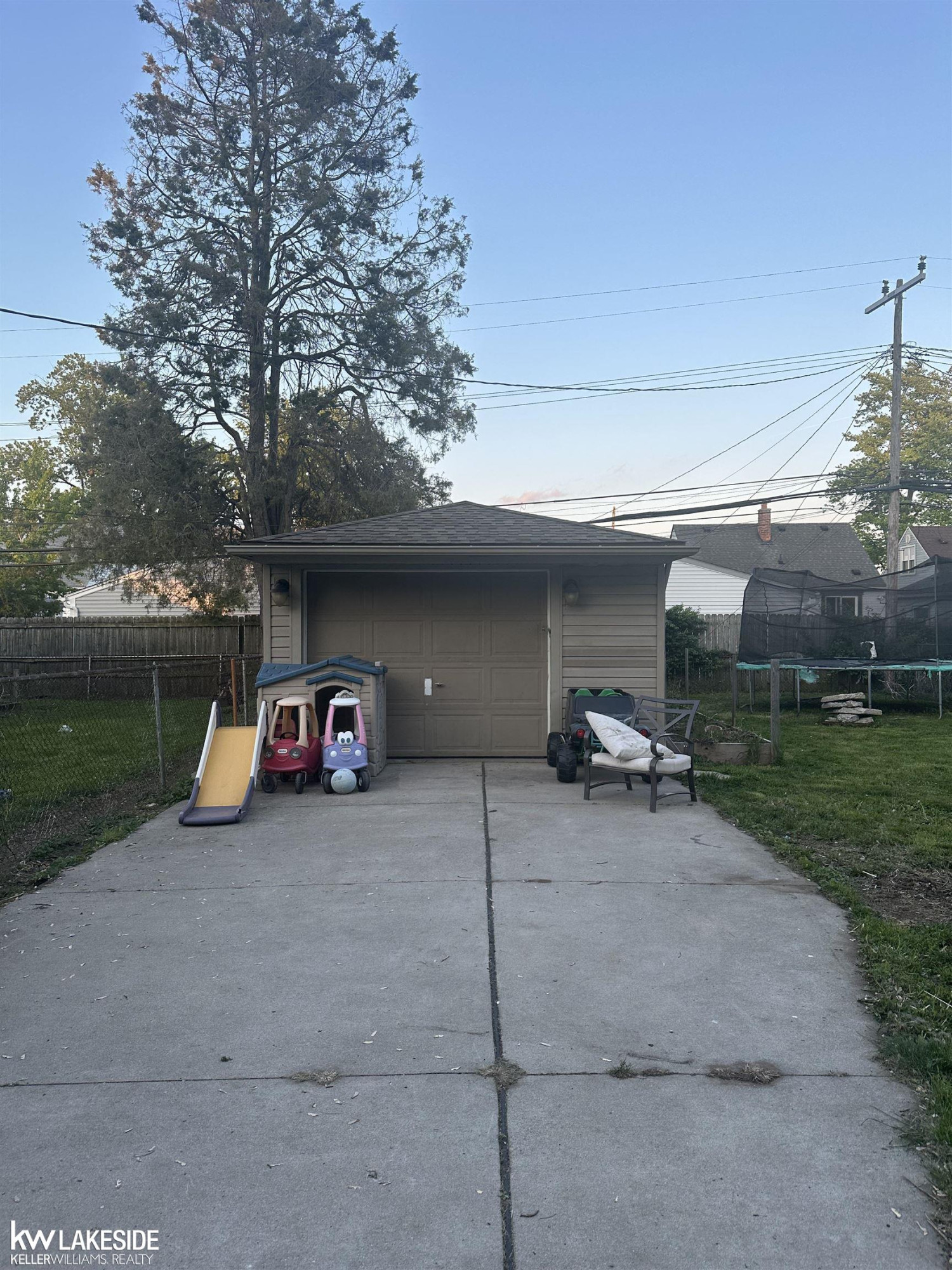 6421 Weddel Street, Taylor, MI 48180 — Photo 8