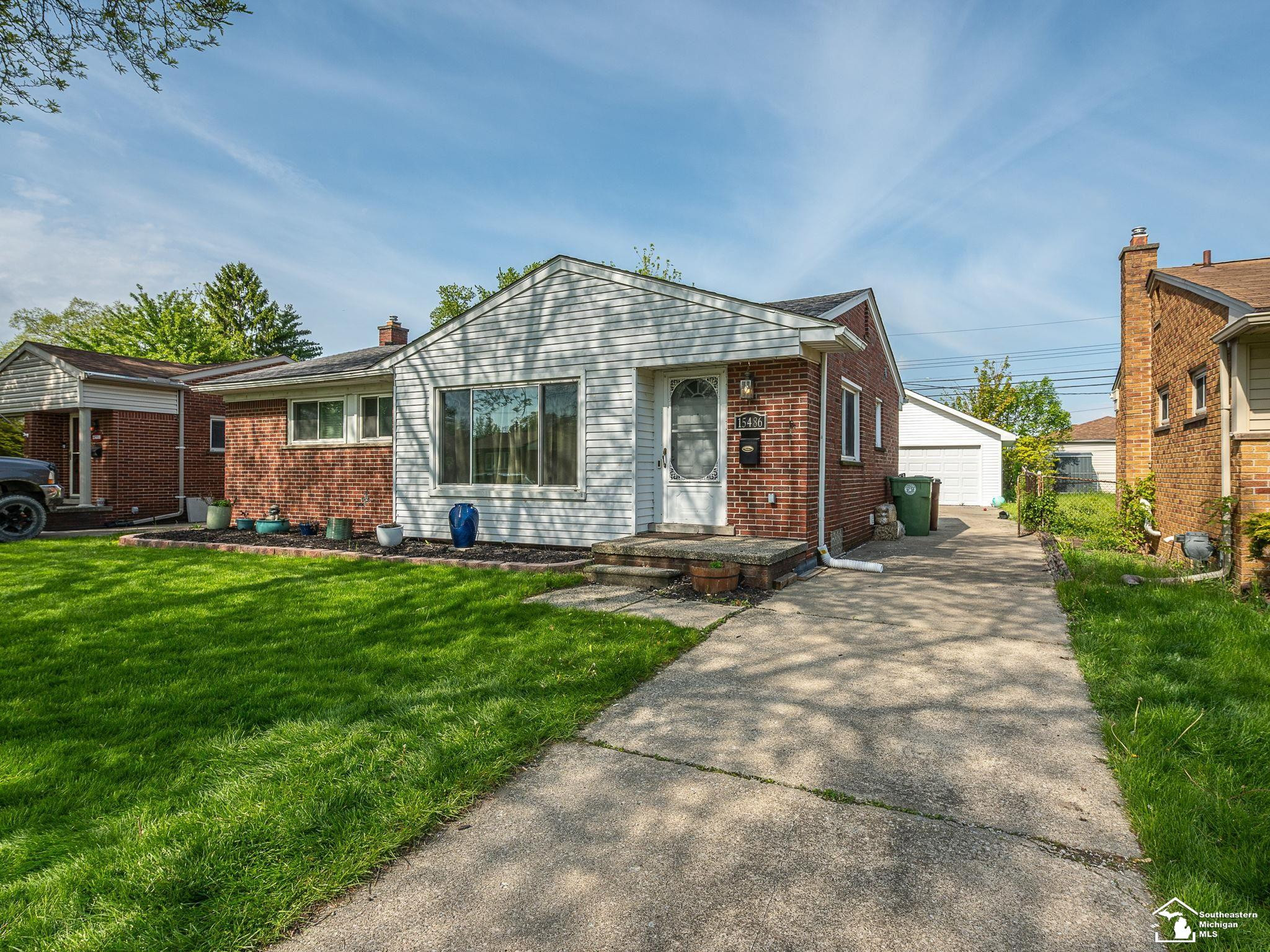 15486 Poplar Street, Southgate, MI 48195 — front exterior