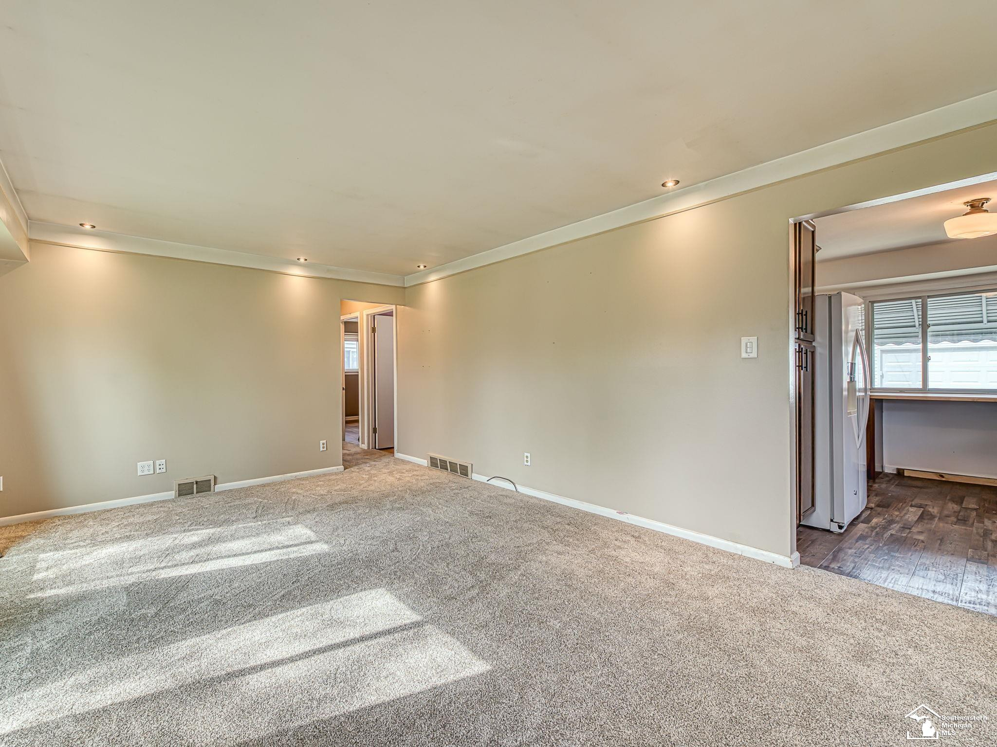 15486 Poplar Street, Southgate, MI 48195 — Photo 3