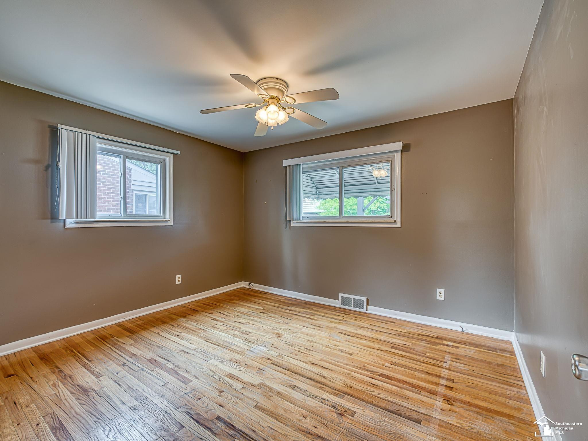 15486 Poplar Street, Southgate, MI 48195 — Photo 17