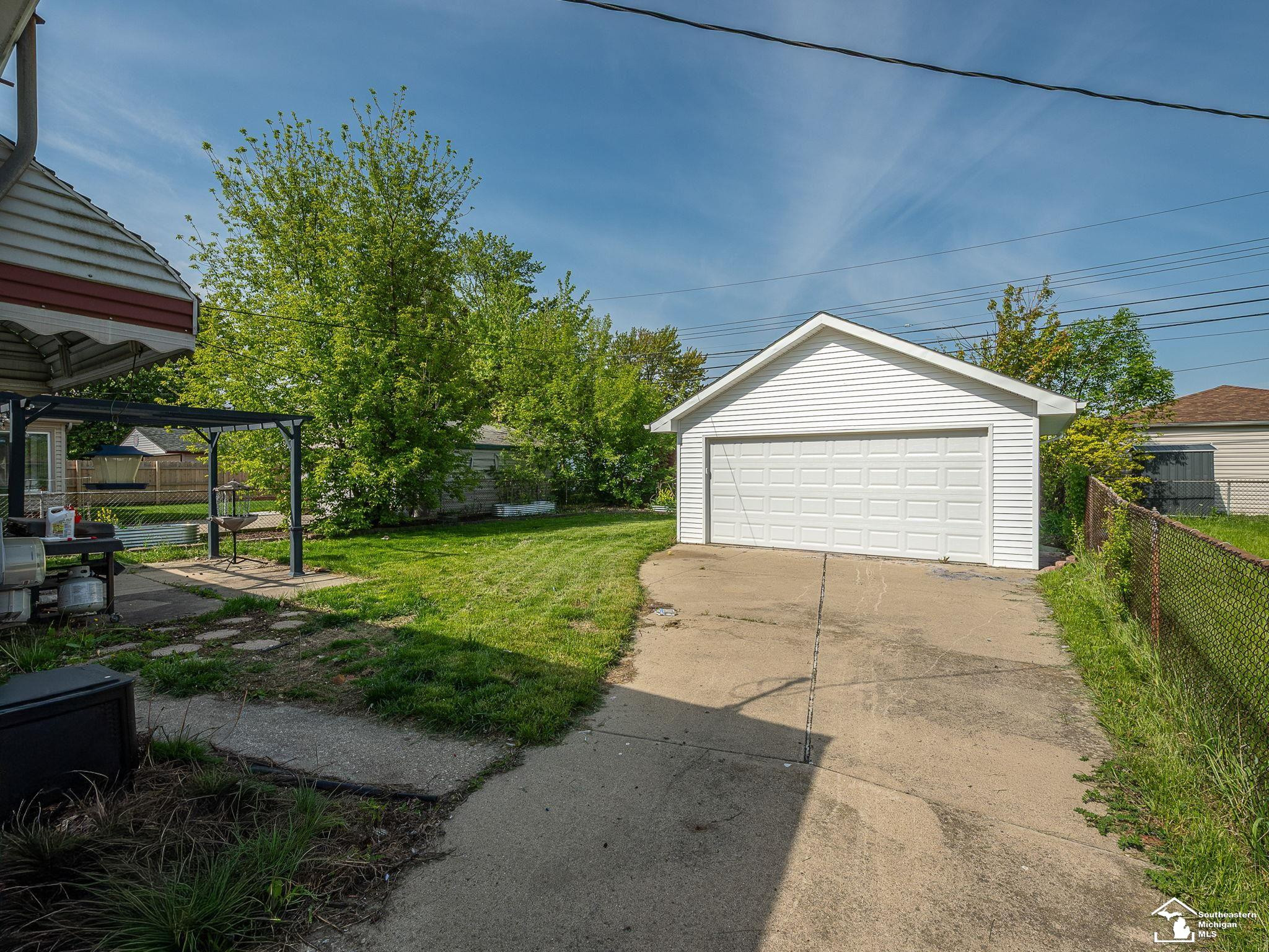 15486 Poplar Street, Southgate, MI 48195 — Photo 26