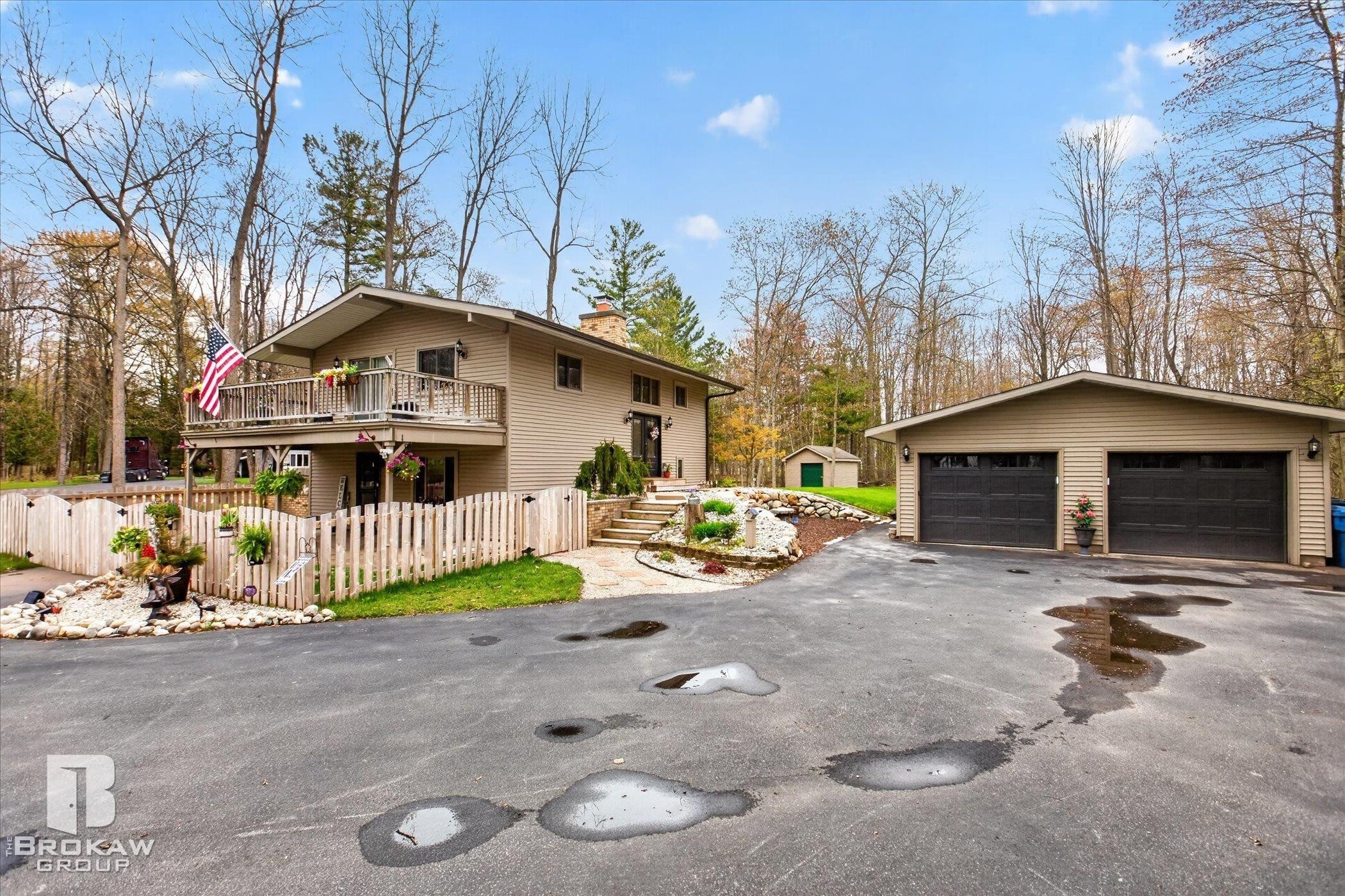 3596 E Jane Drive, Midland, MI 48642 — Photo 5