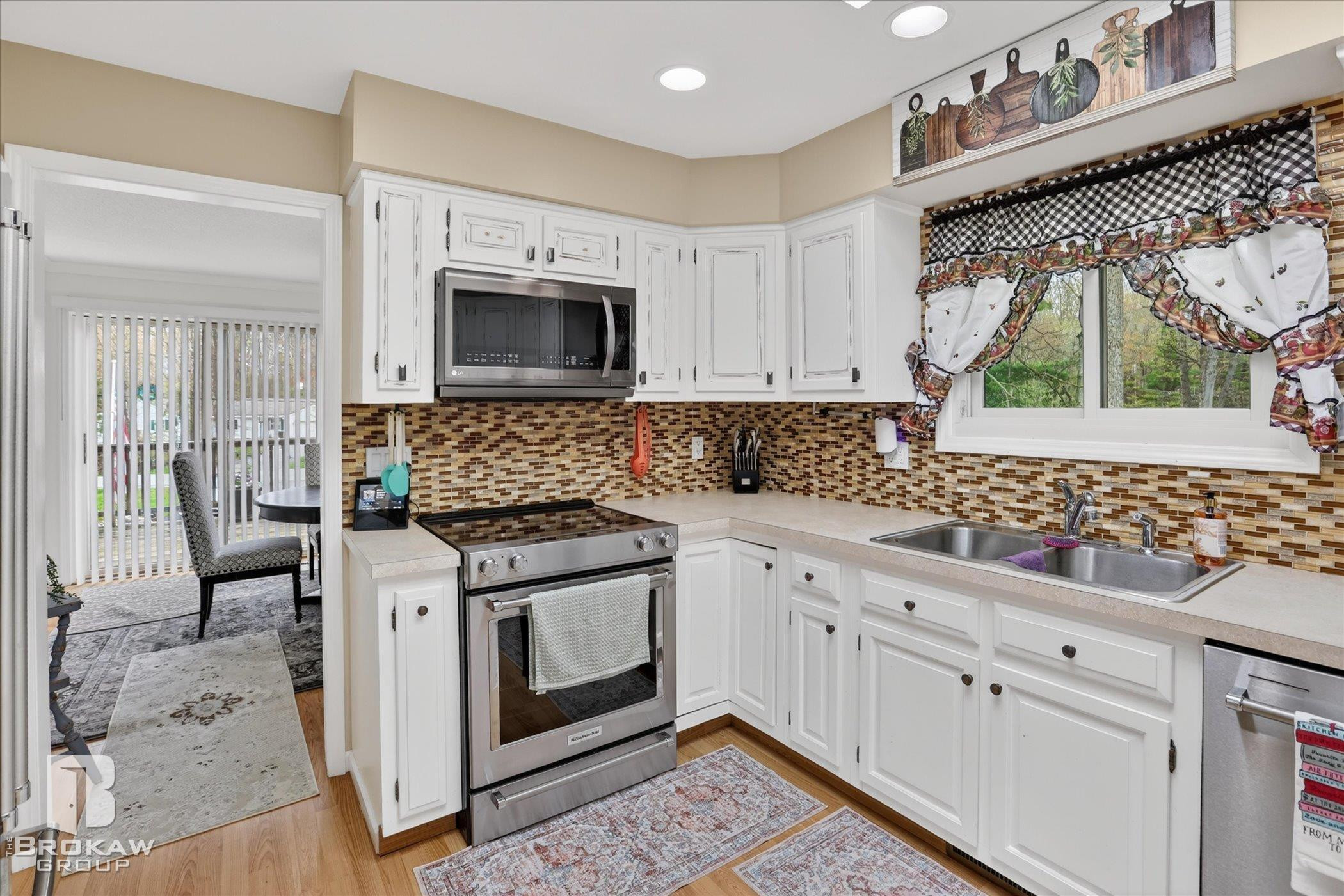 3596 E Jane Drive, Midland, MI 48642 — Photo 17