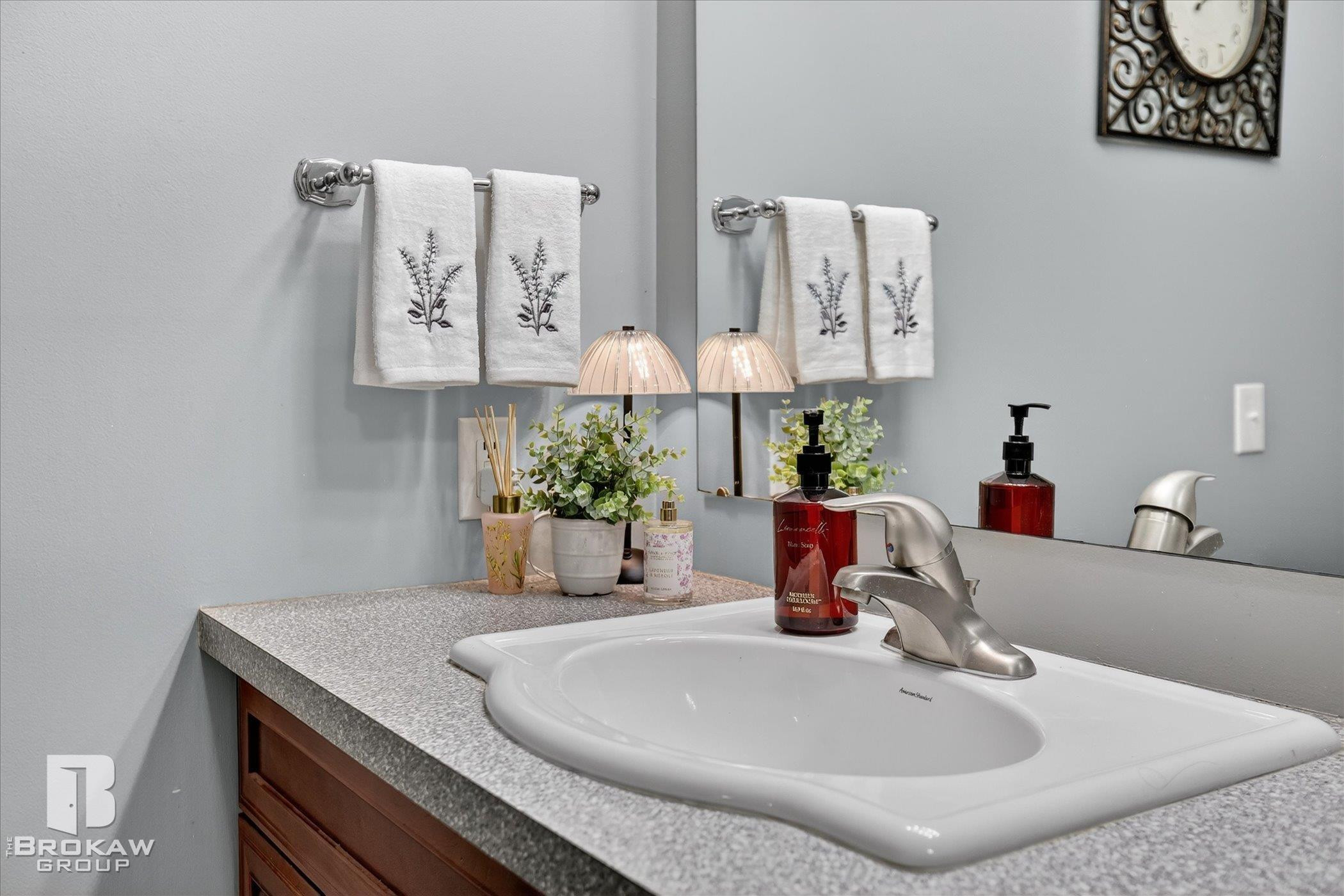 3596 E Jane Drive, Midland, MI 48642 — Photo 32