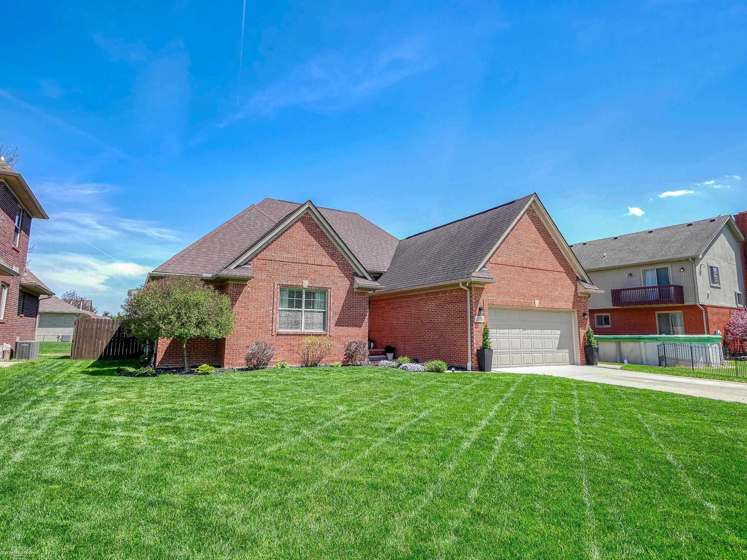 53100 Kakos Drive, Chesterfield, MI — Photo 2