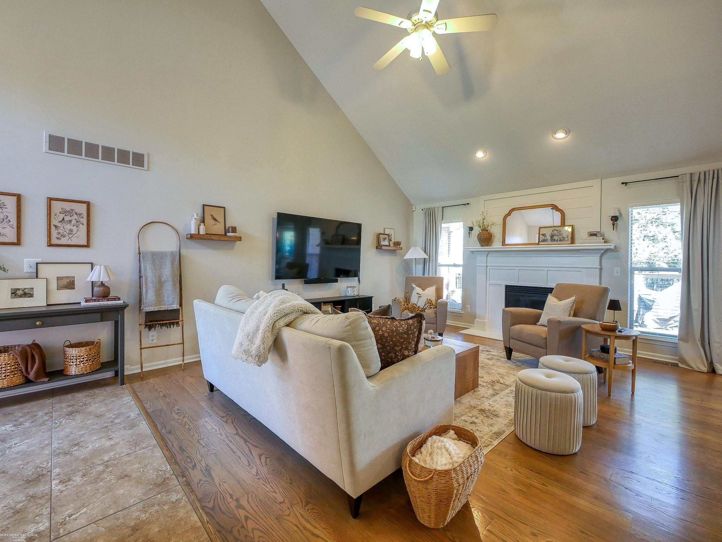 53100 Kakos Drive, Chesterfield, MI — Photo 5