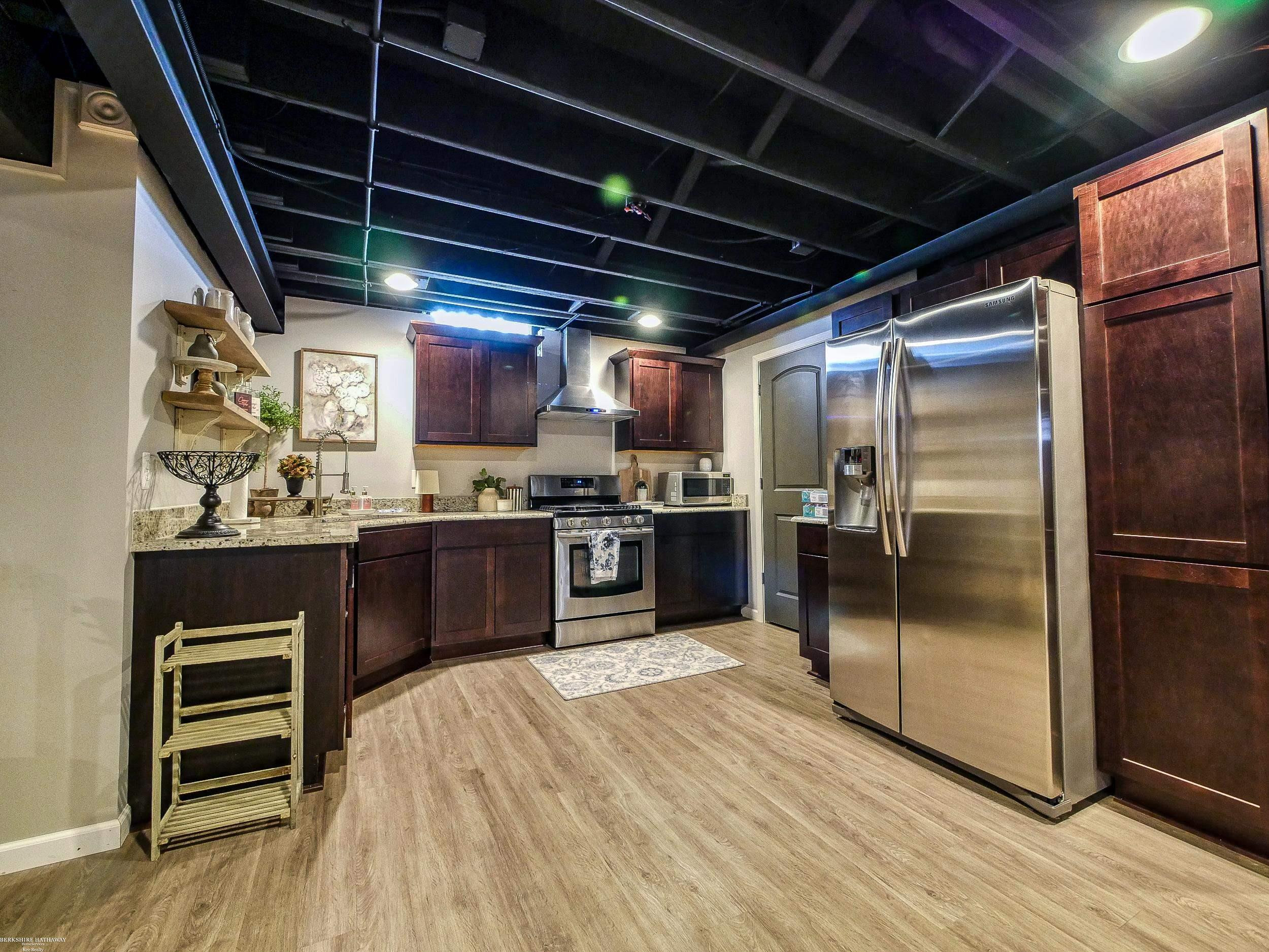 53100 Kakos Drive, Chesterfield, MI — Photo 35