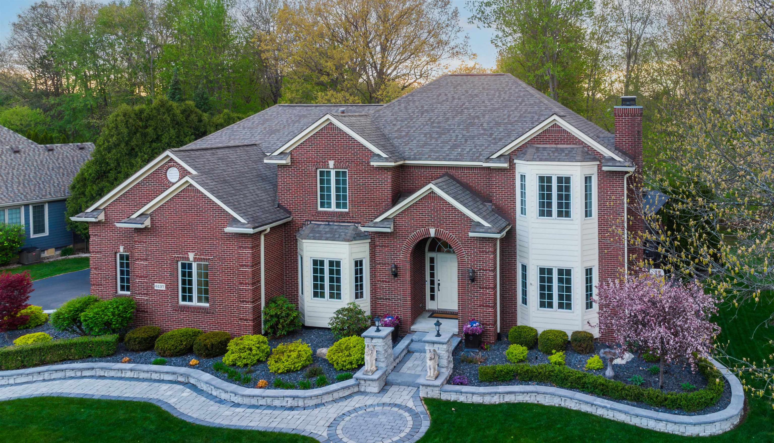 6137 Brookstone Lane, Grand Blanc, MI 48439 — Photo 2