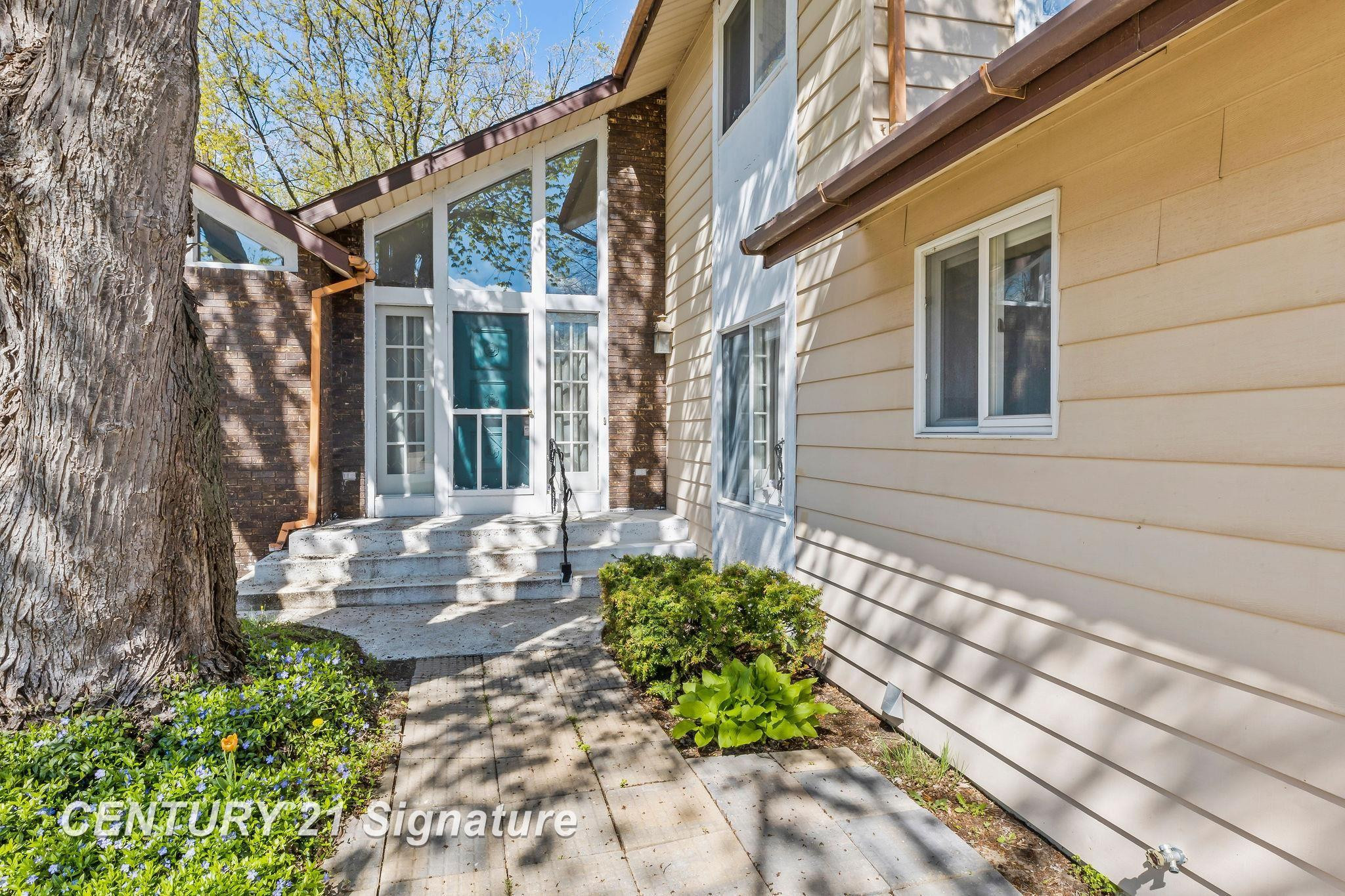 5813 Sturgeon Avenue, Midland, MI 48640 — Photo 2