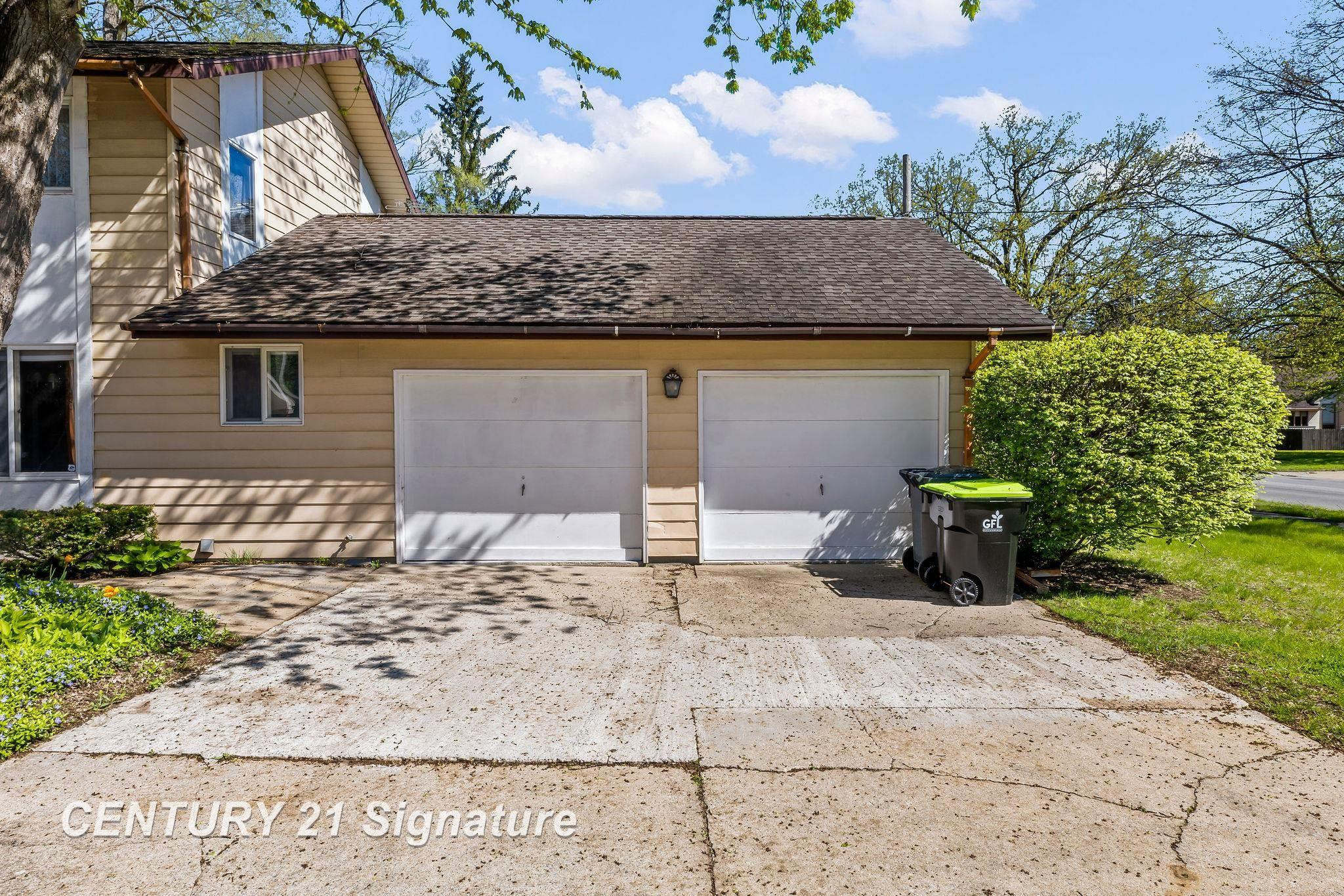 5813 Sturgeon Avenue, Midland, MI 48640 — Photo 3