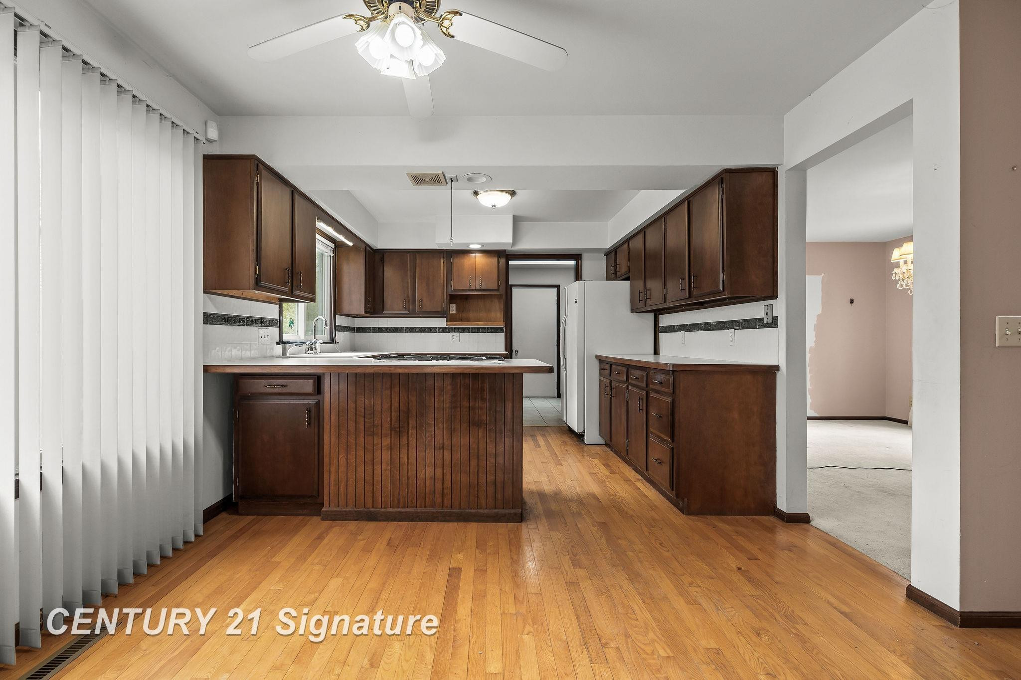 5813 Sturgeon Avenue, Midland, MI 48640 — Photo 4