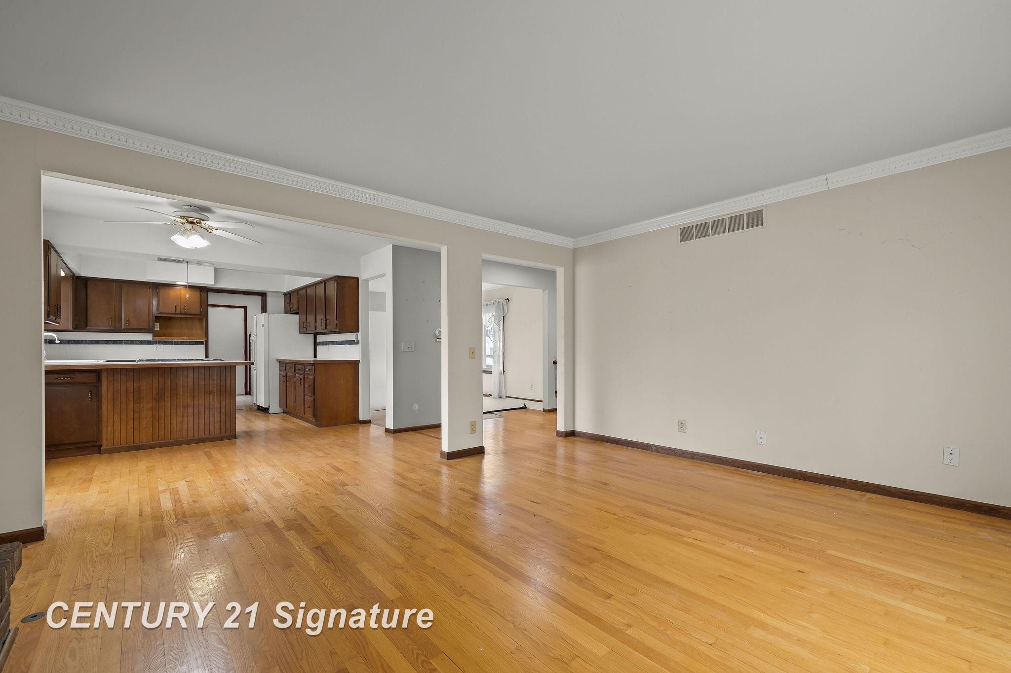 5813 Sturgeon Avenue, Midland, MI 48640 — Photo 13