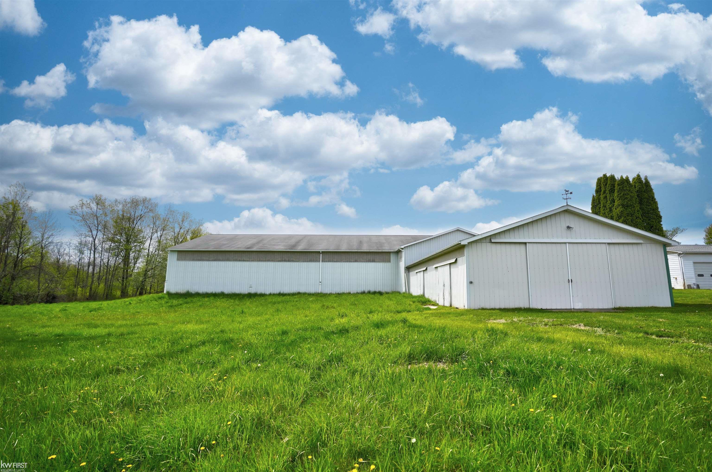 5465 Lennon Road, Swartz Creek, MI 48473 — Photo 2