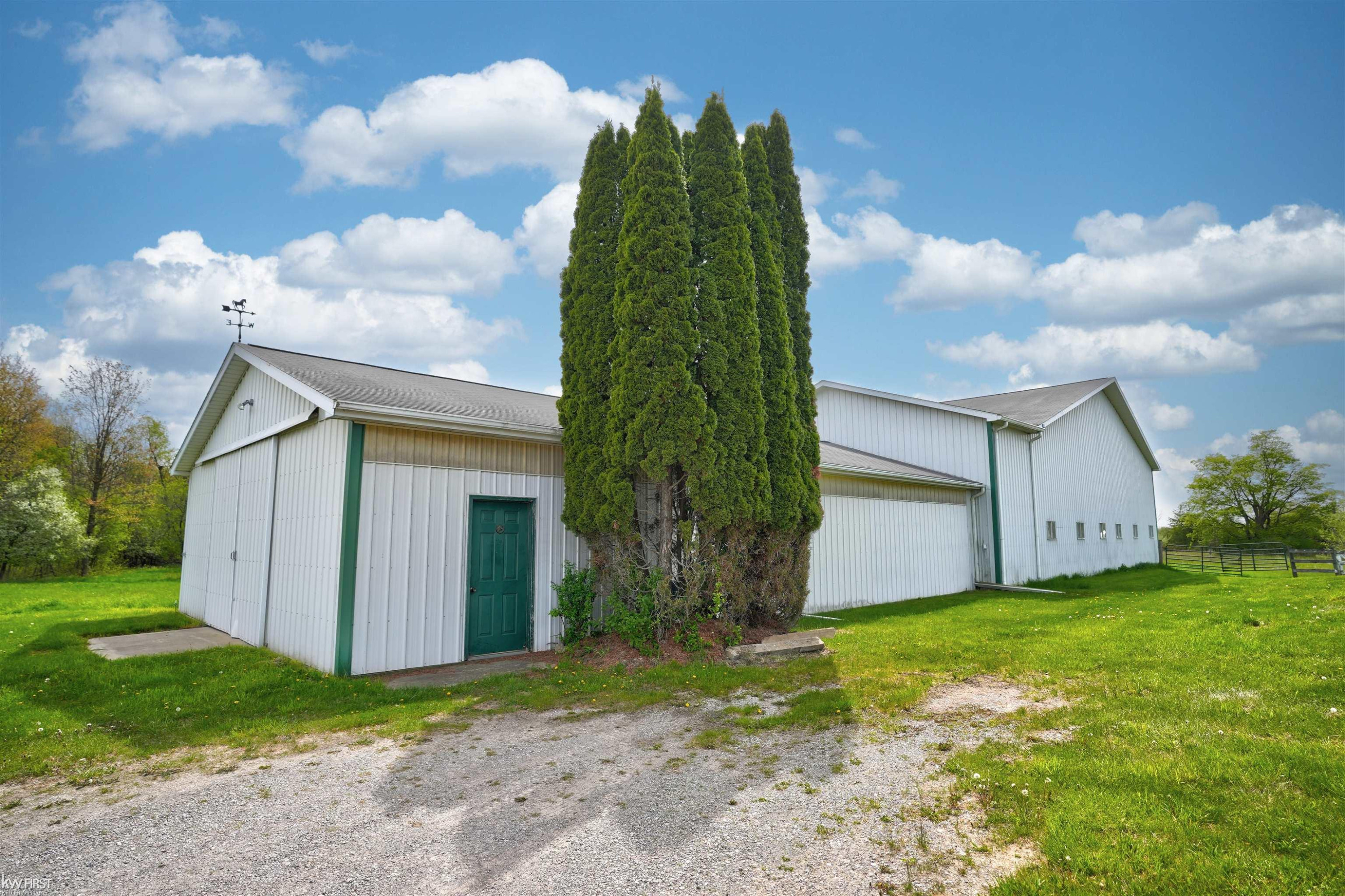 5465 Lennon Road, Swartz Creek, MI 48473 — Photo 3