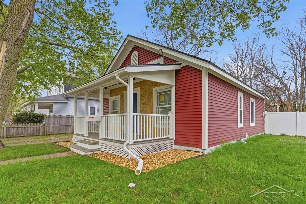 1119 Fournie Street, Midland, MI 48640 — Photo 2