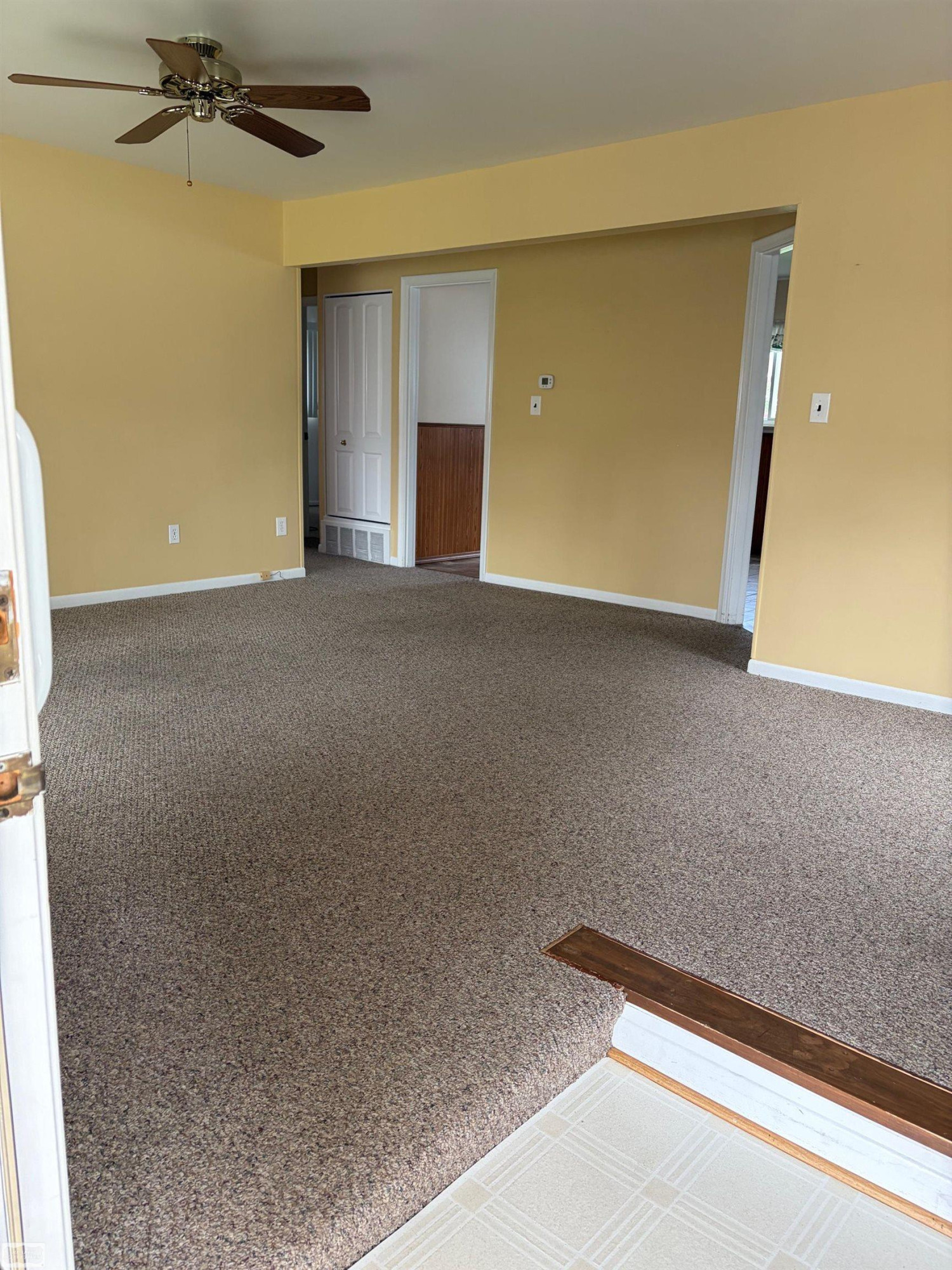833 Bernie Lane, Madison Heights, MI 48071 — Photo 5