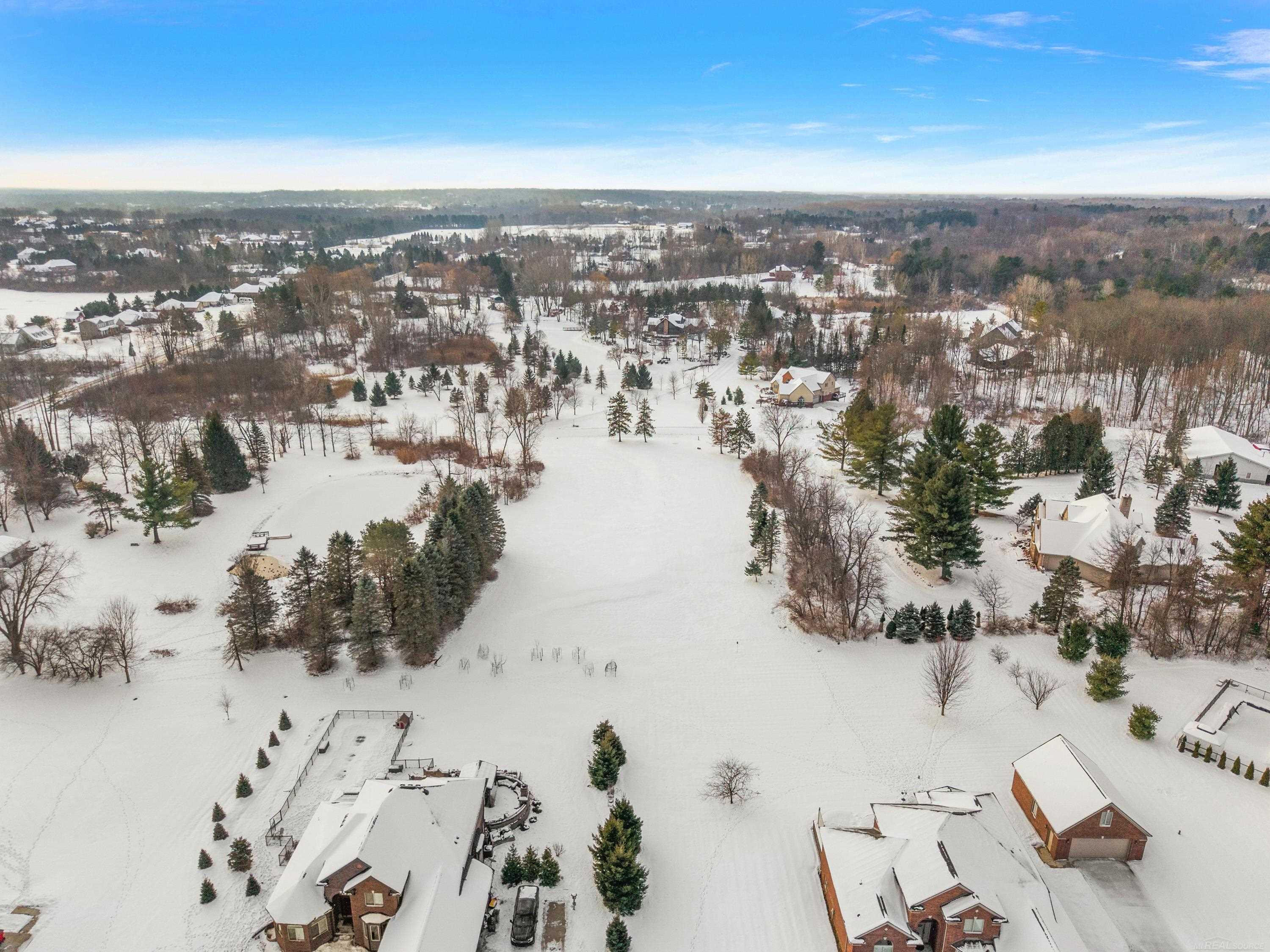 8267 Sandi Lane, MI 48065 — Photo 16