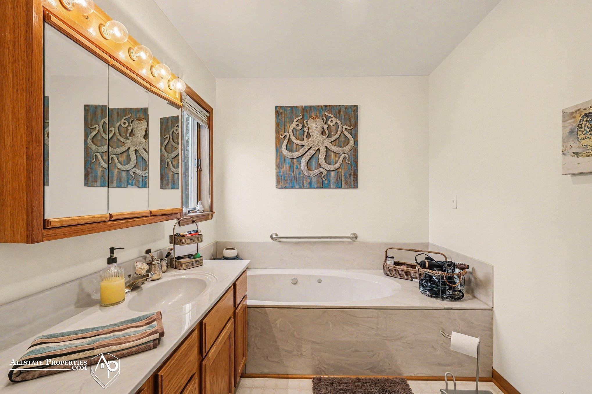 12301 S New Lothrop Road, Byron, MI 48418 — Photo 14