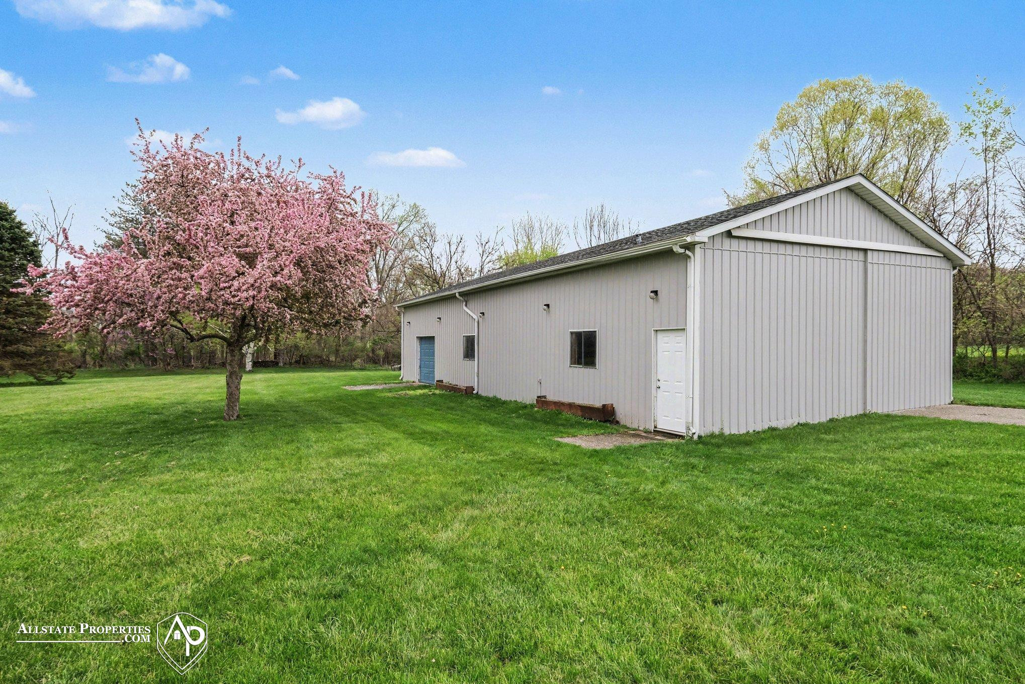 12301 S New Lothrop Road, Byron, MI 48418 — Photo 20