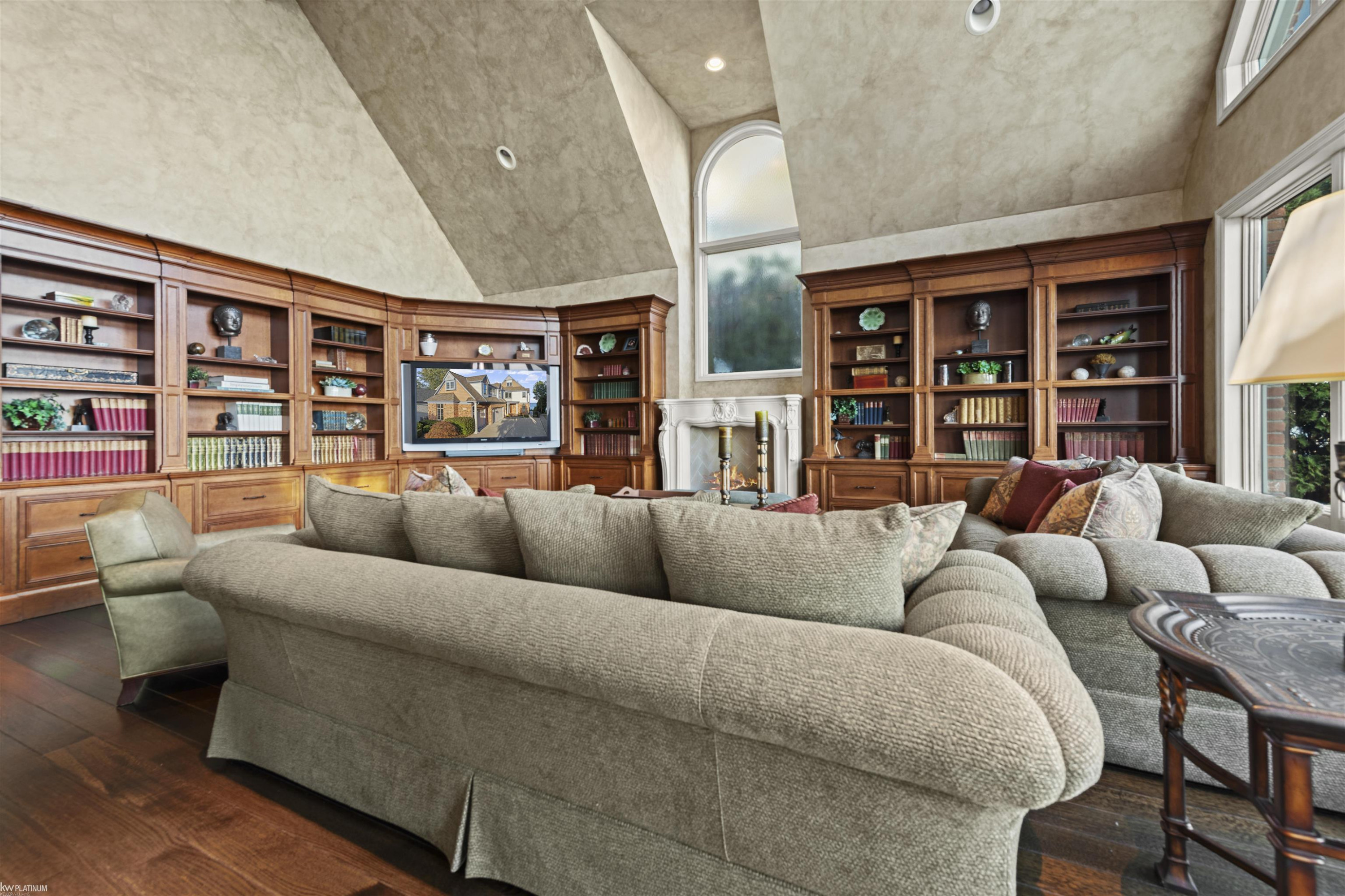 38128 Lakeshore Drive, MI — Photo 8