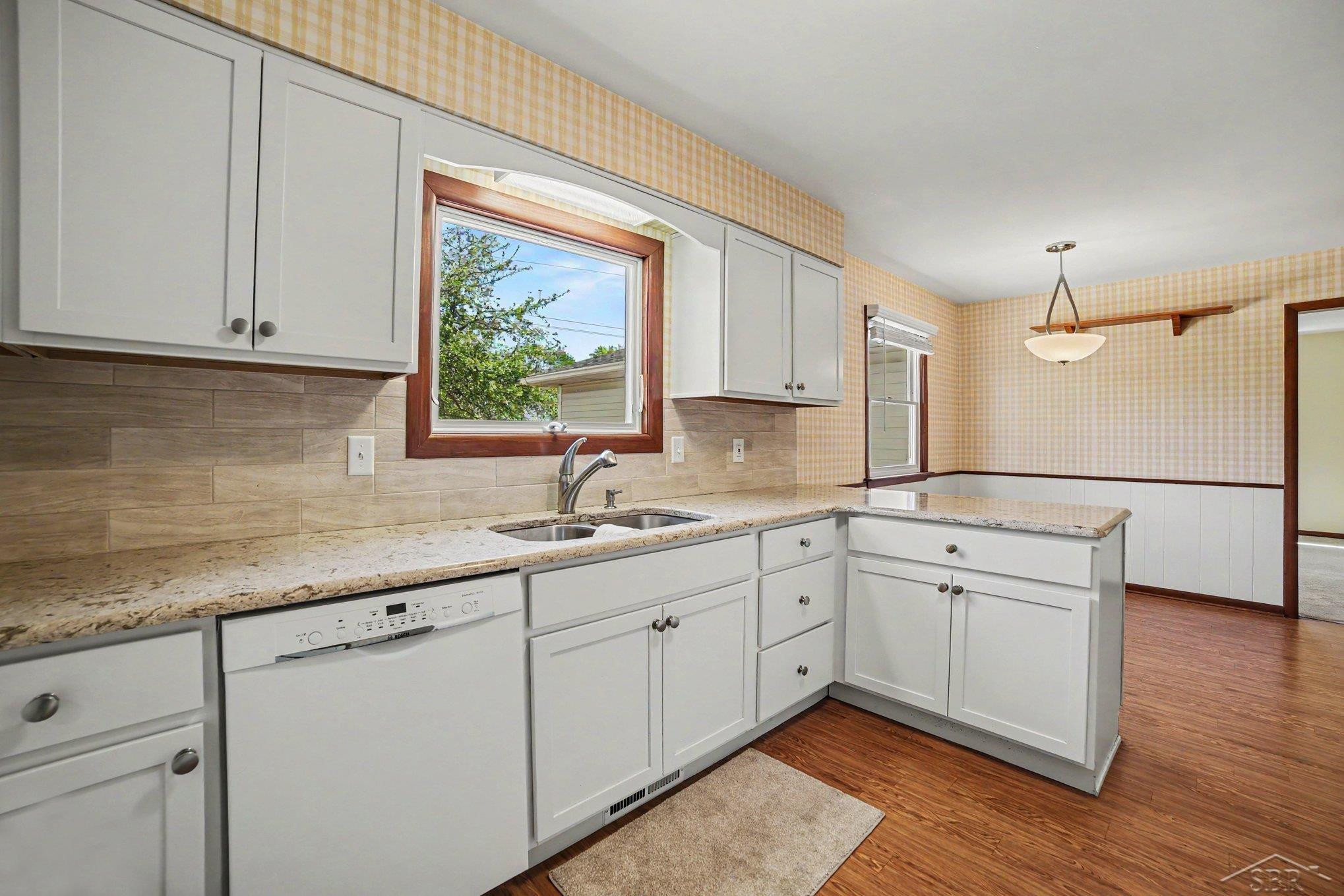 4273 S Wayside Drive, Saginaw, MI 48603 — Photo 9