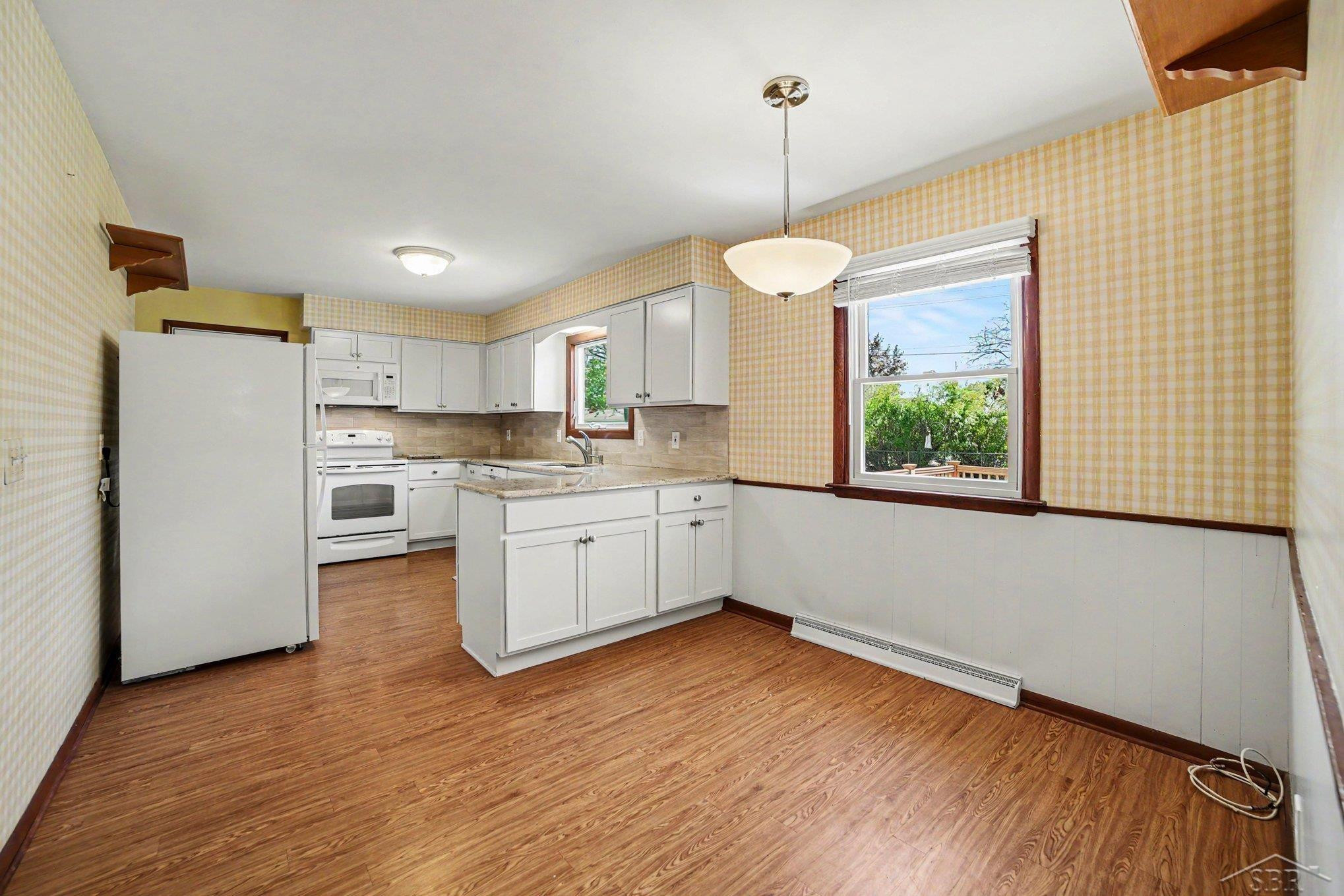 4273 S Wayside Drive, Saginaw, MI 48603 — Photo 10