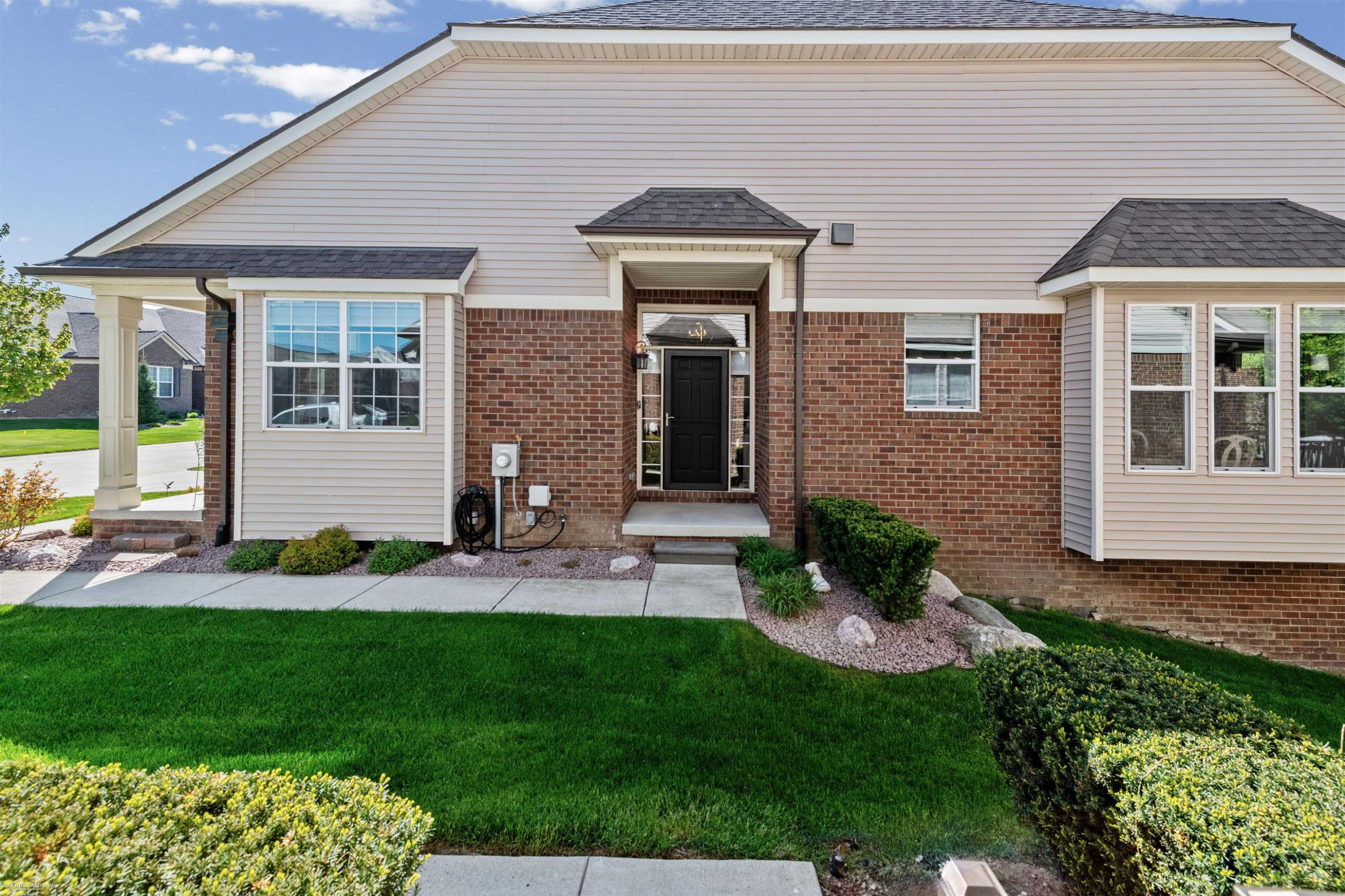 21186 Lilac Lane, 155, Clinton Twp, MI 48036 — Photo 42